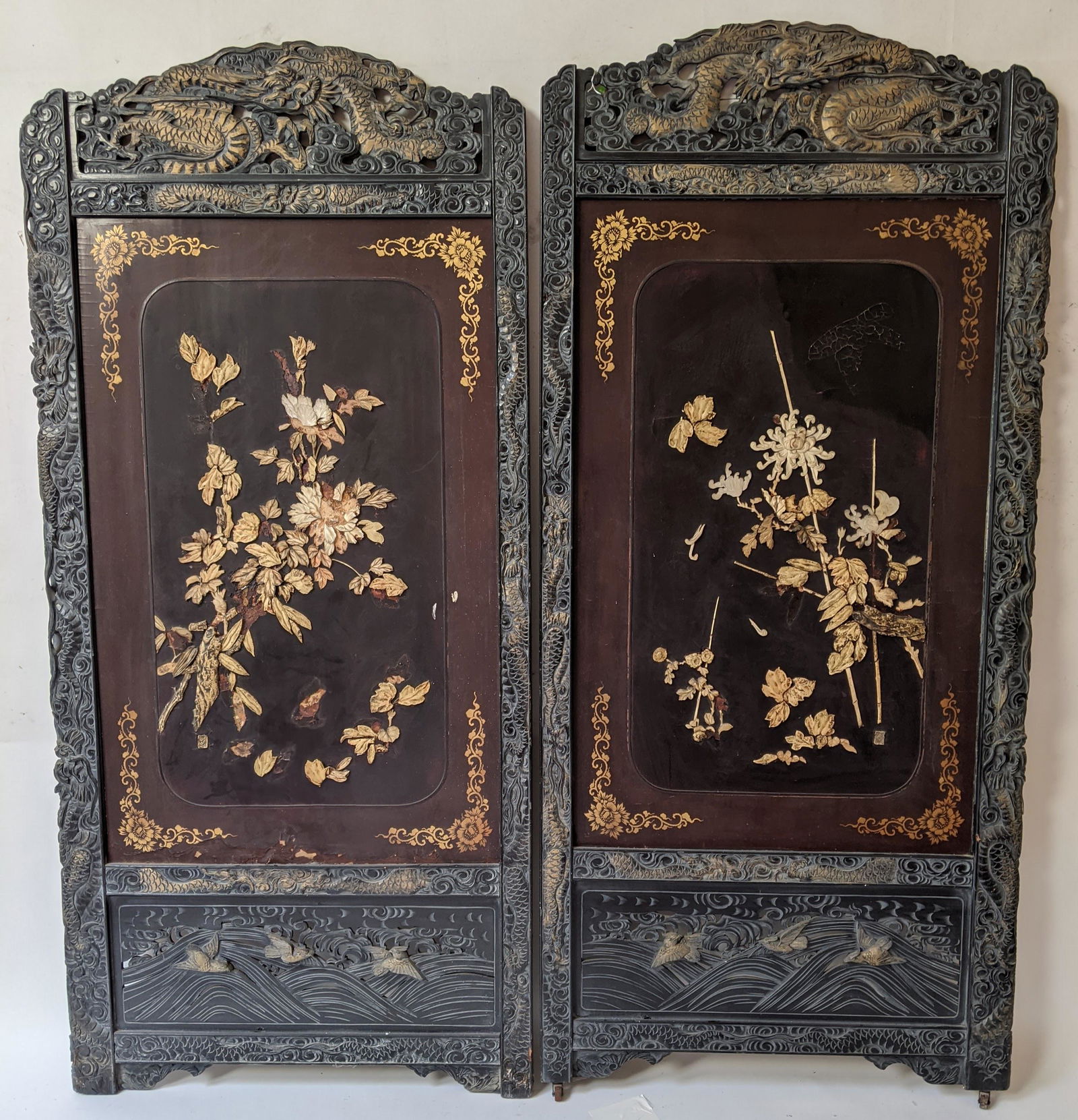 Chinese Carved Two-Panel Screen (1 of 20)