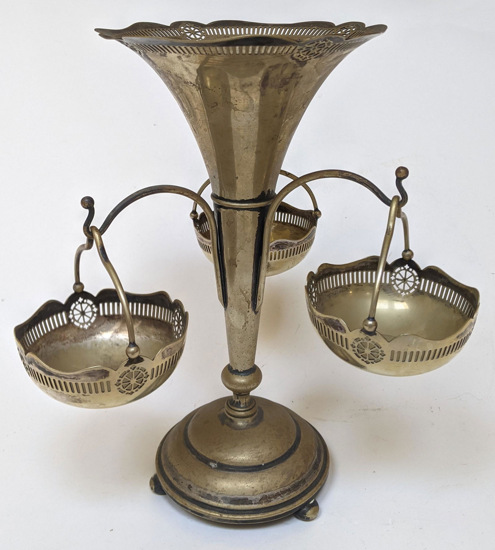 Silver Plate Epergne (1 of 10)