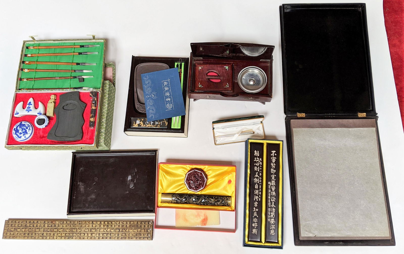 Lot Chinese Writing and Printing Items (6) (1 of 16)