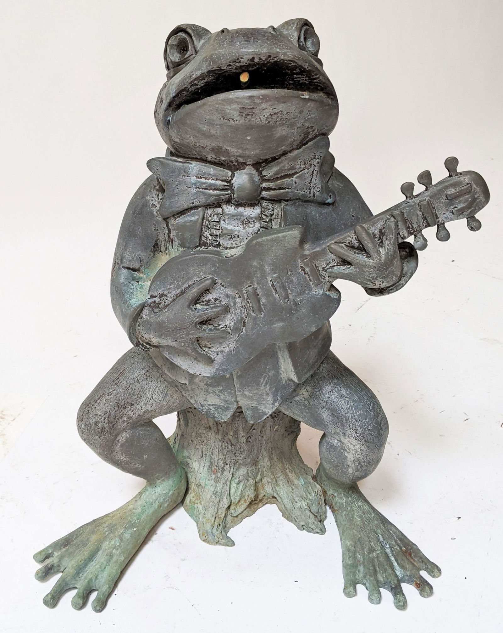 Bronze Outdoor Frog Fountain / Sculpture (1 of 9)