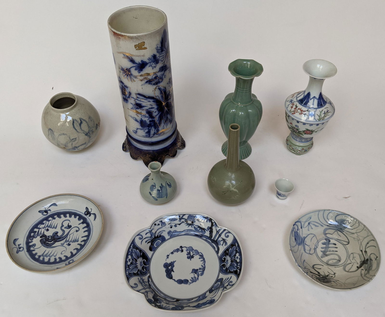 Assorted Chinese Porcelain Vases and Plates (10) (1 of 20)