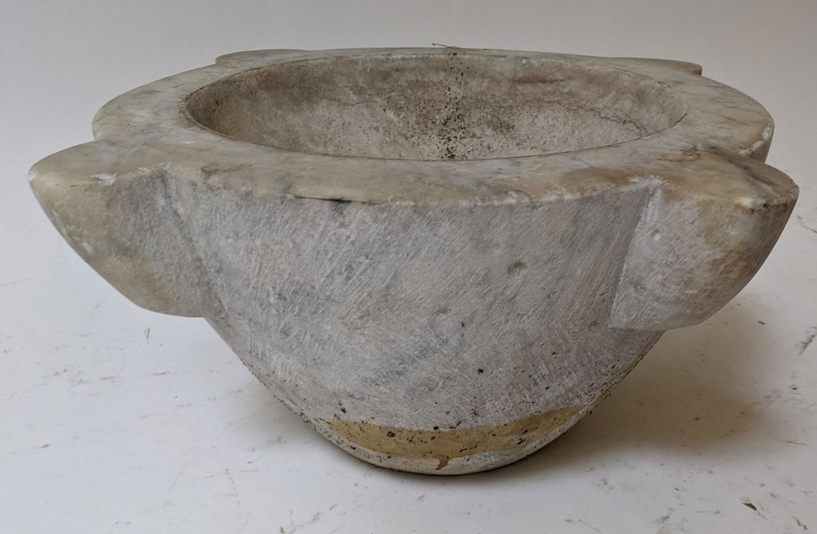 White Marble Bird Bath (1 of 9)