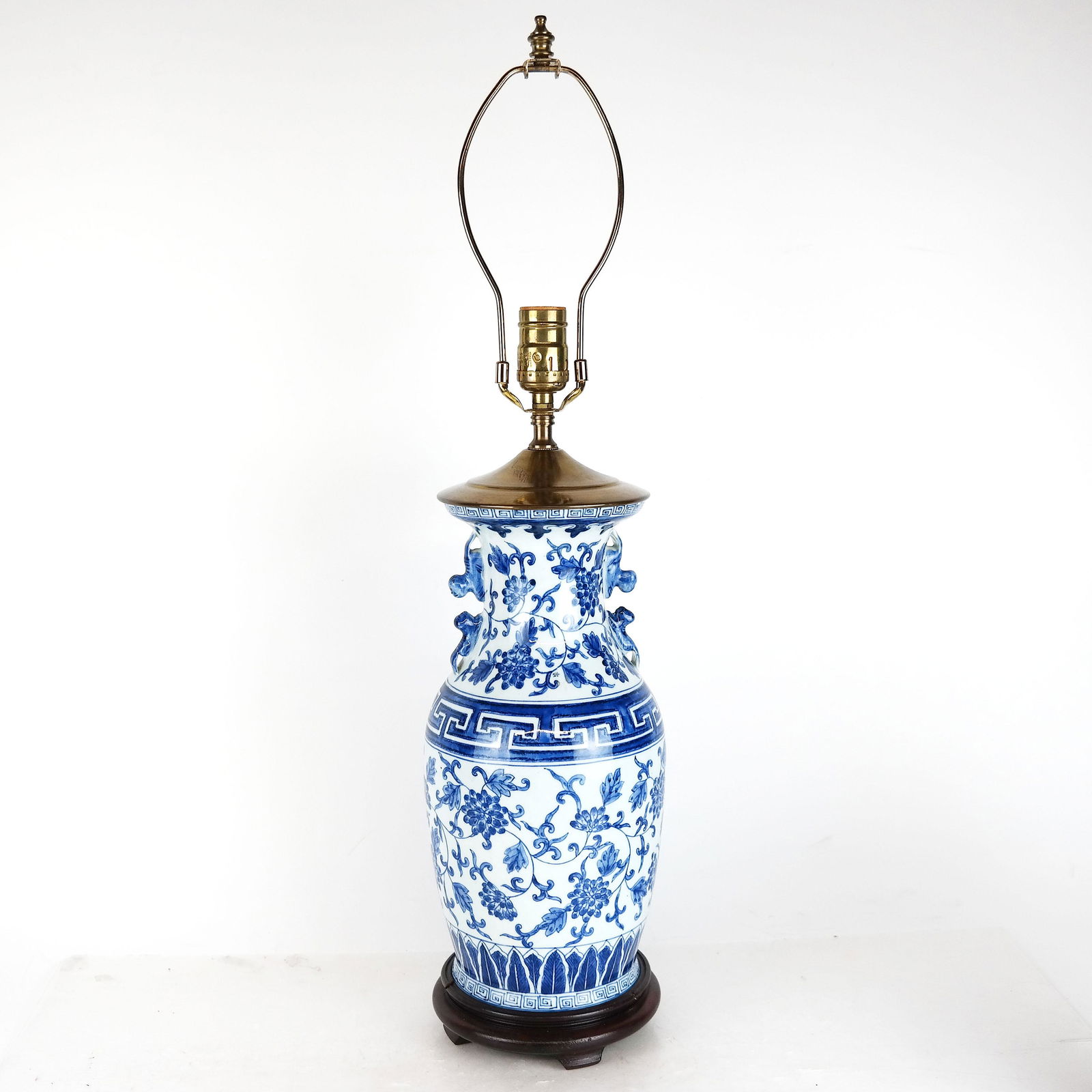 Chinese Blue & White Porcelain Vase Table Lamp (1 of 5)