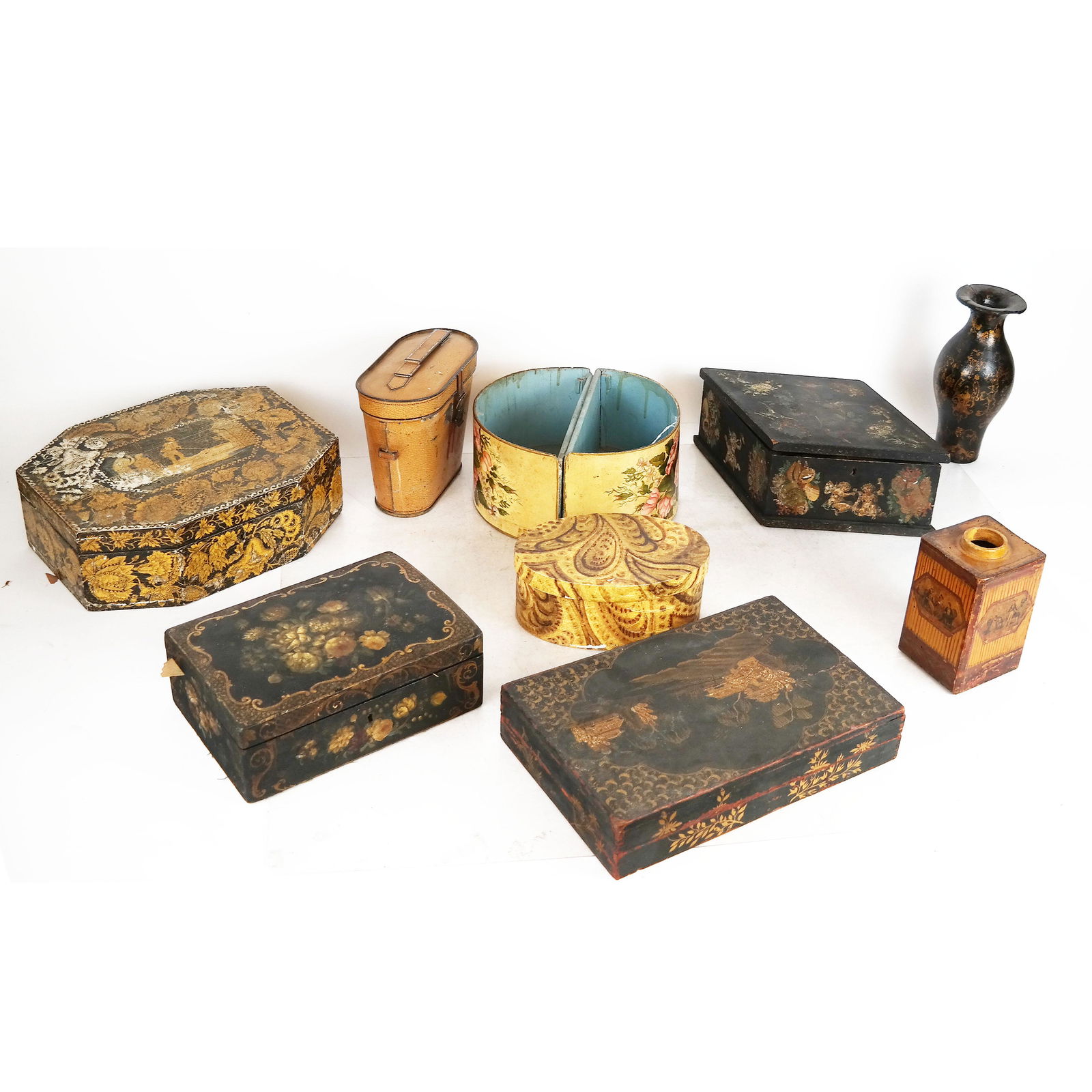 10 Assorted Boxes and Vase (1 of 17)