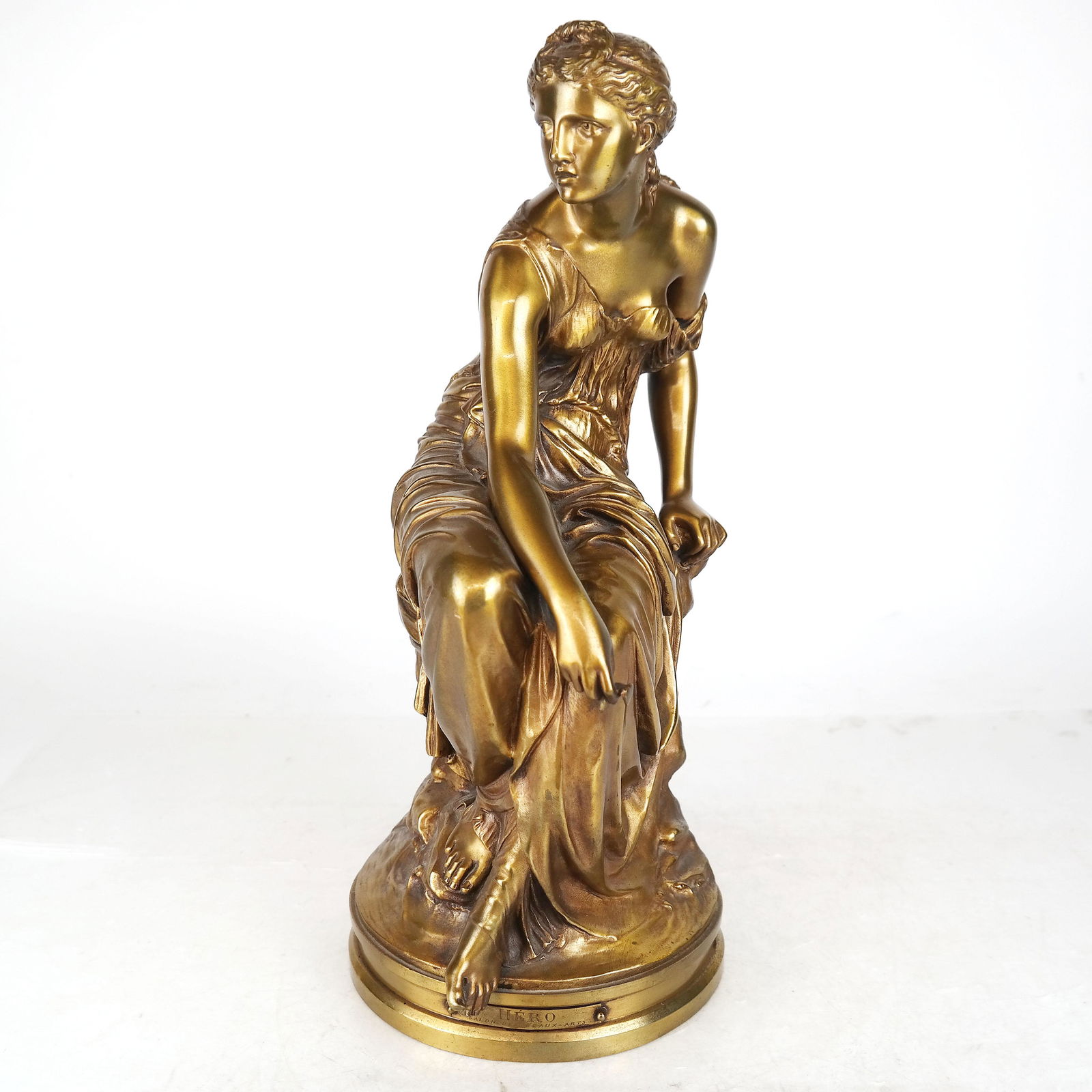 DUMAIGNE: "Hero" - Bronze Sculpture (1 of 13)