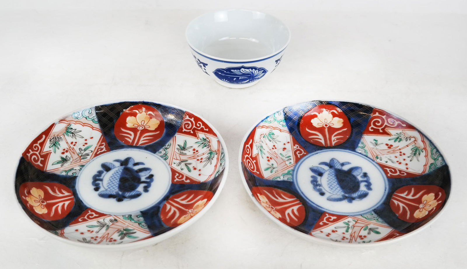 Modern Chinese Ceramic Bowl, Two Plates (1 of 10)