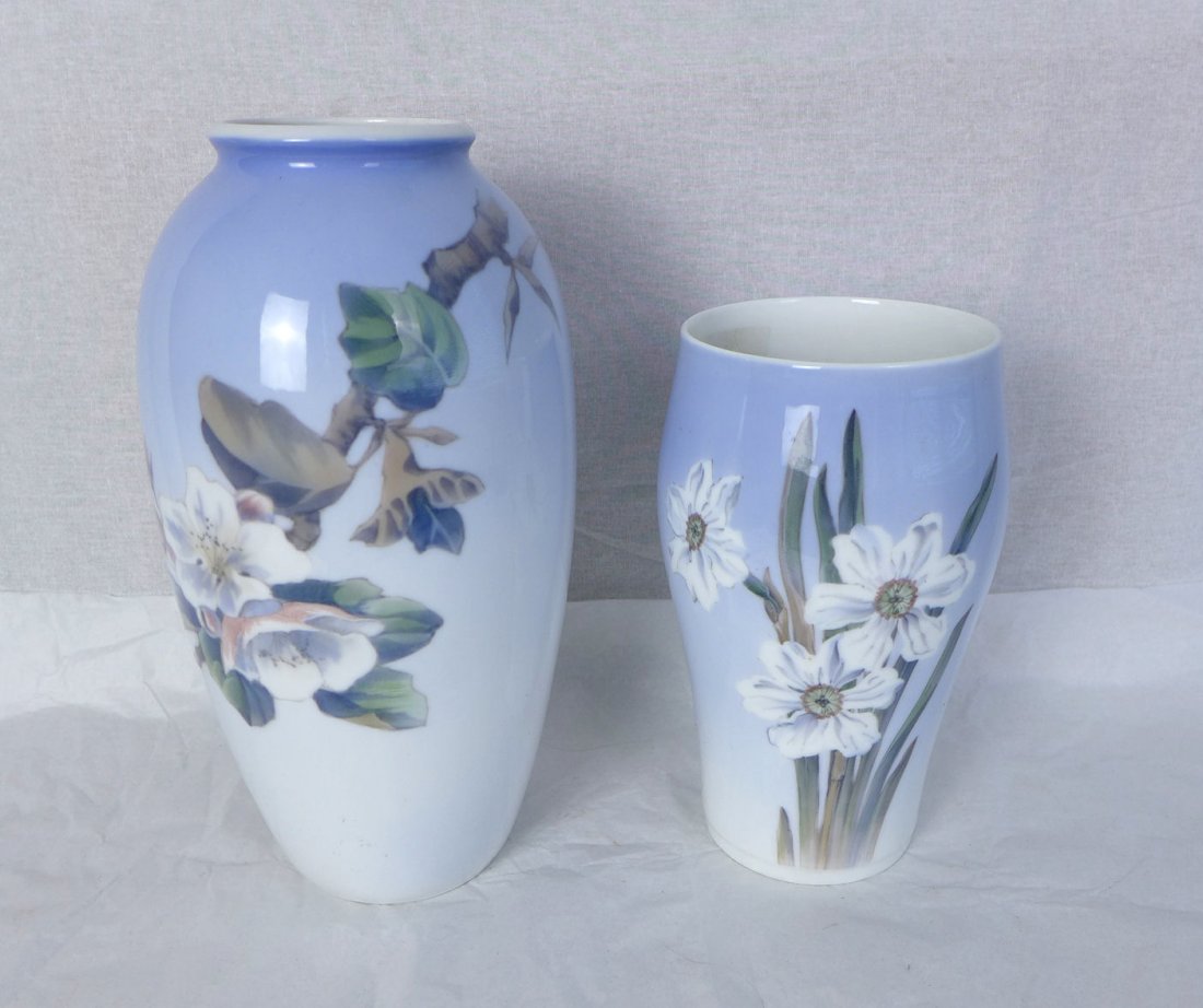 Pair Royal Copenhagen Vases flowers butterfly (1 of 6)