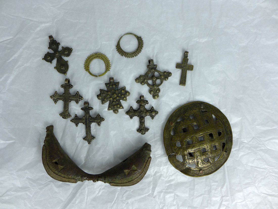 Coptic African Bronze Cross and jewelry Fragments (1 of 10)