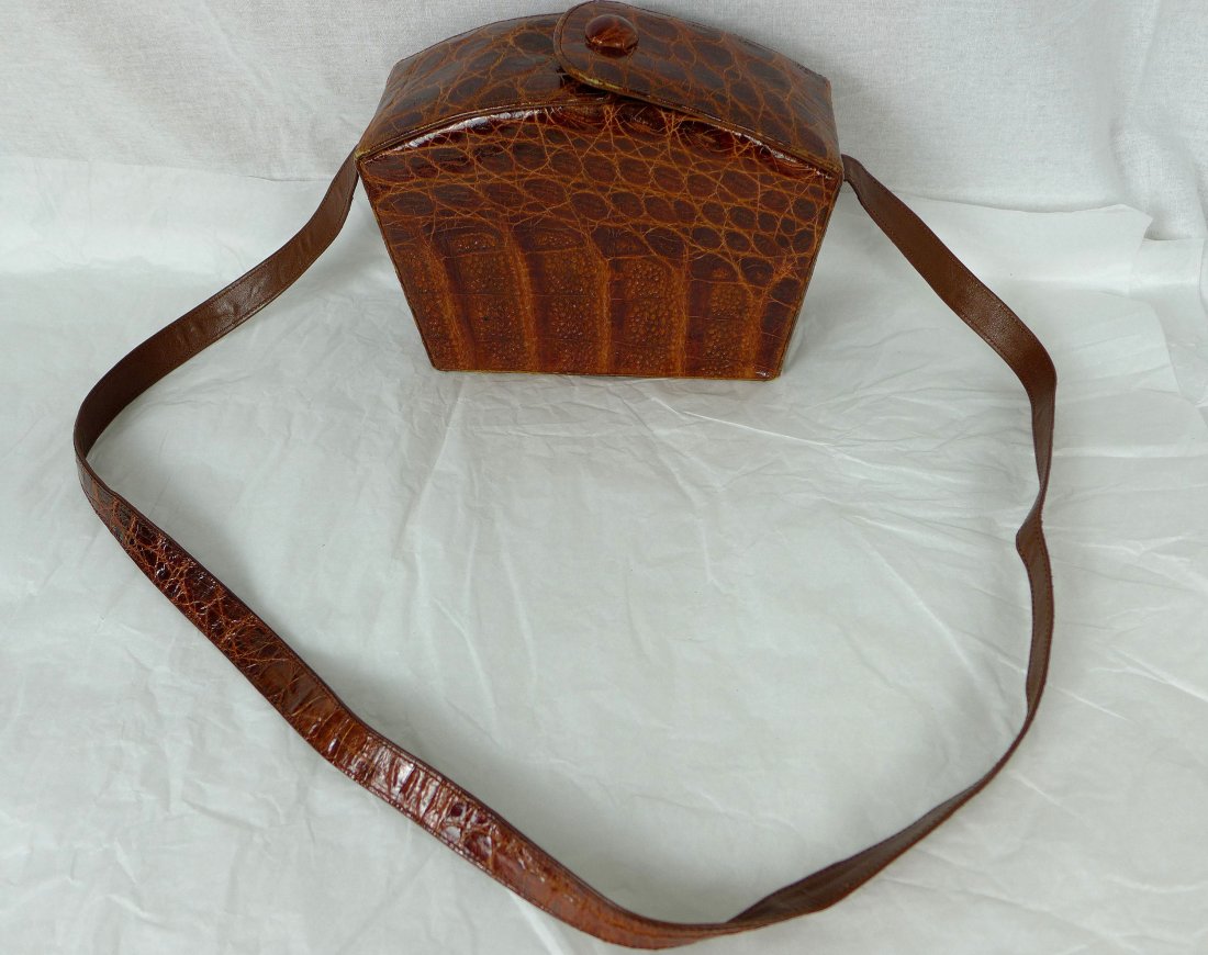 Italian Crocodile Ladies Hand Bag (1 of 7)