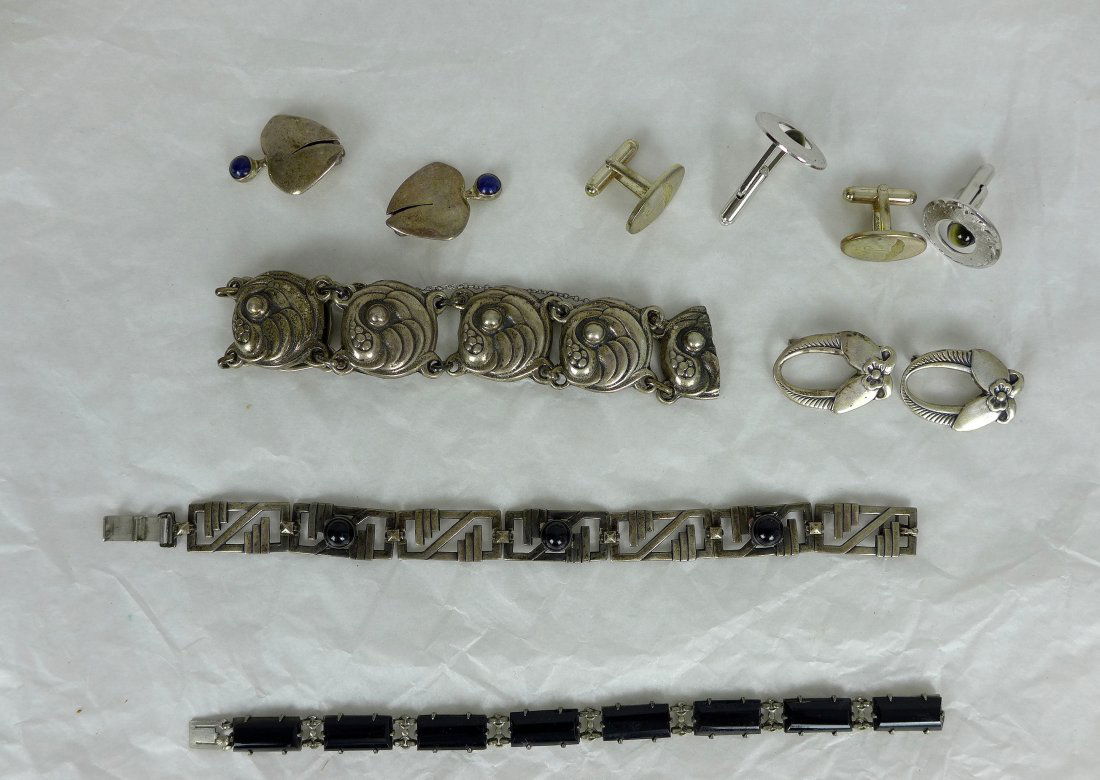 Lot of Sterling silver Jewelry Bracelets and Pins (1 of 7)