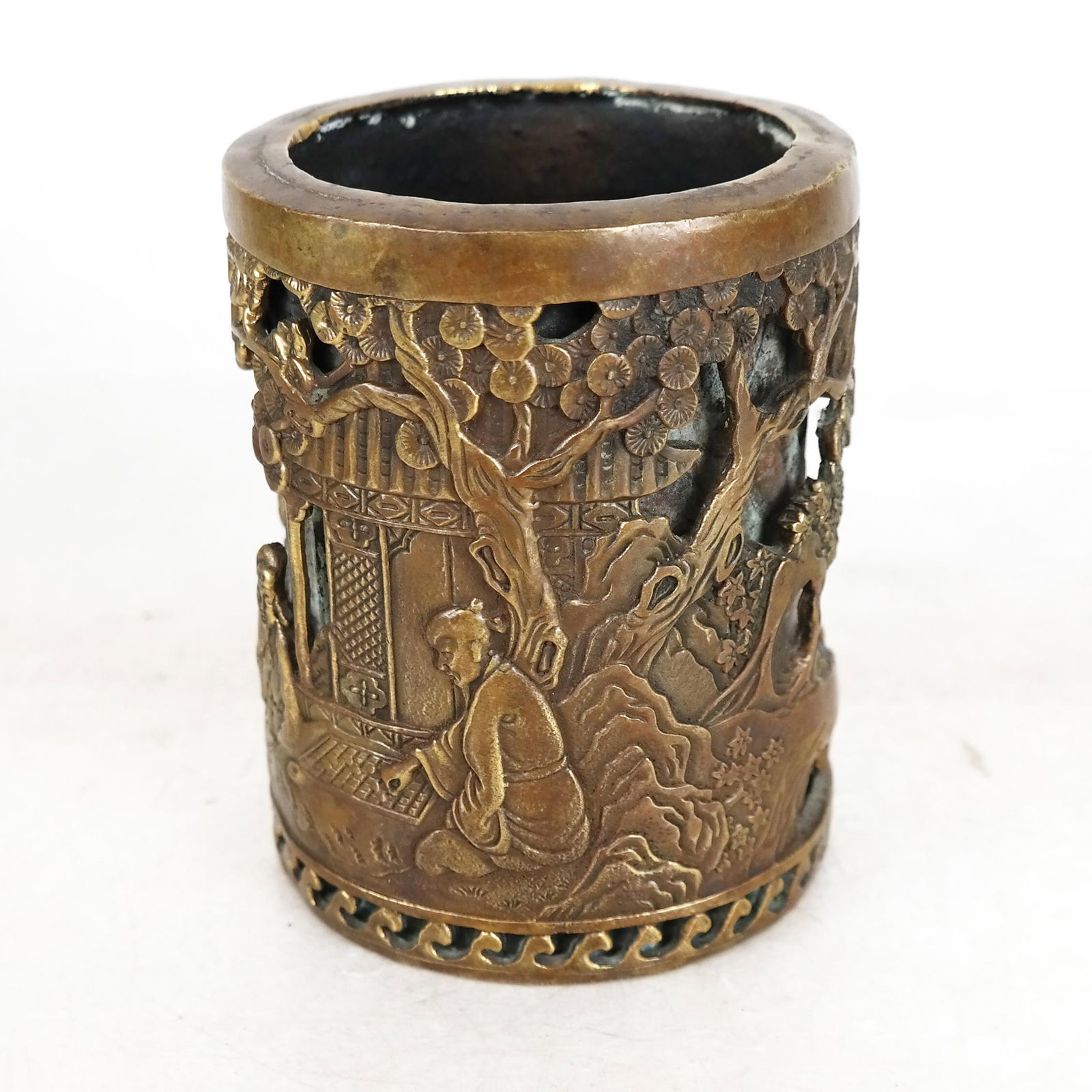 Chinese Bronze Brush Pot (1 of 8)