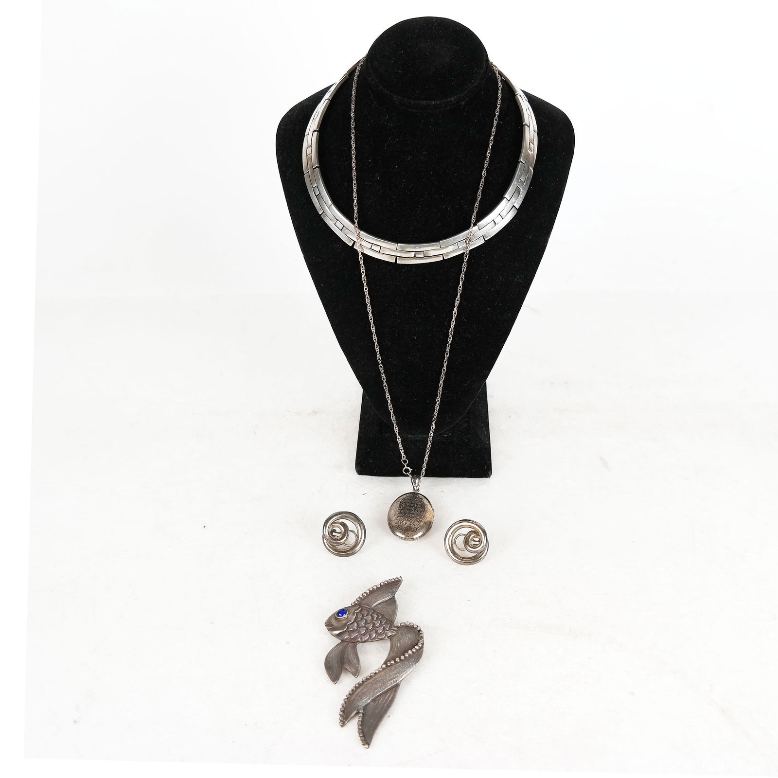 Four Pieces Sterling Silver Jewelry (1 of 10)