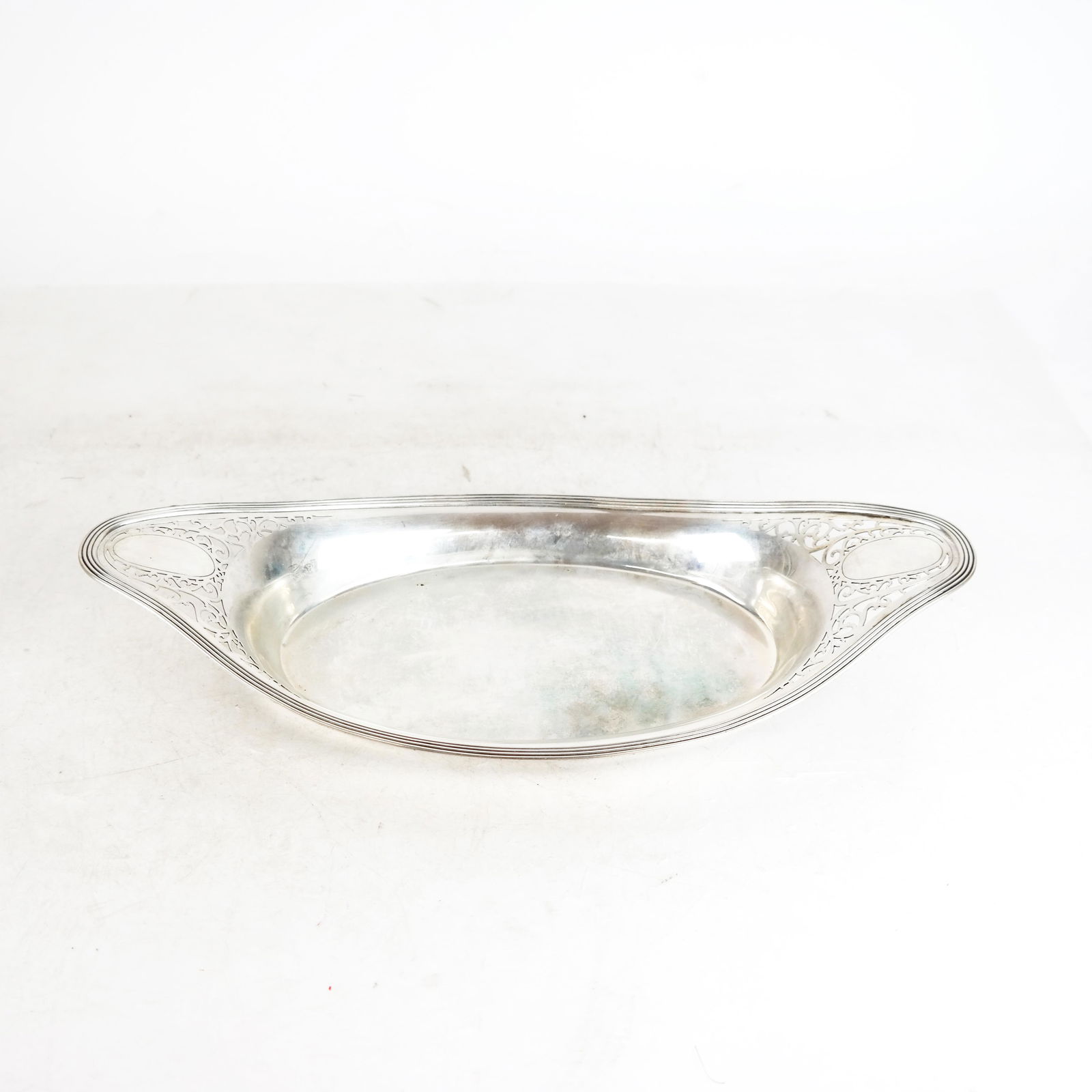 Vintage Tiffany & Co Sterling Bread Tray (1 of 6)