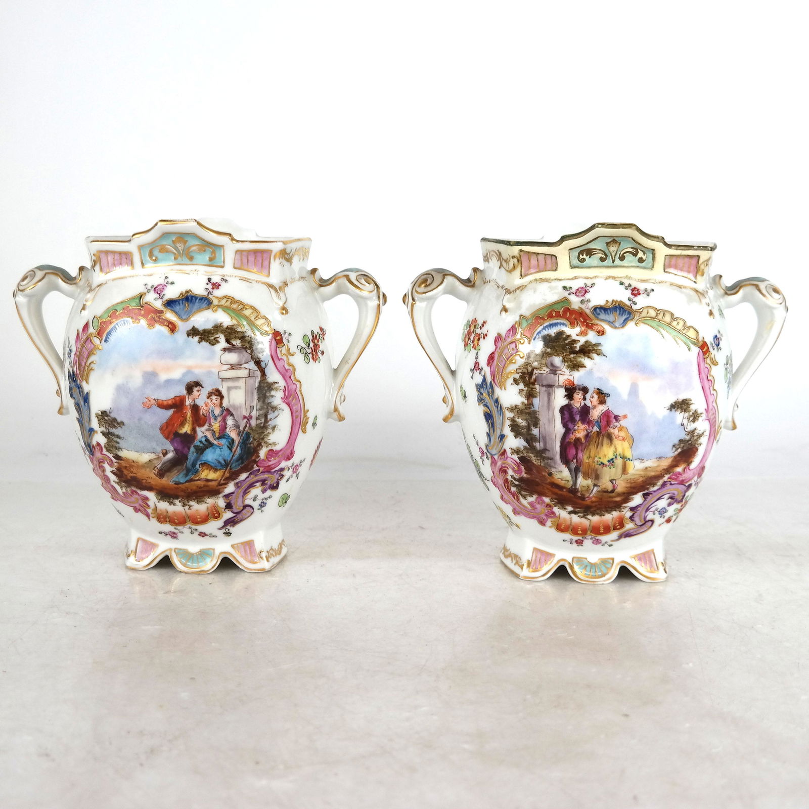 Pair Meissen-Style Cachepots/Vases (1 of 5)