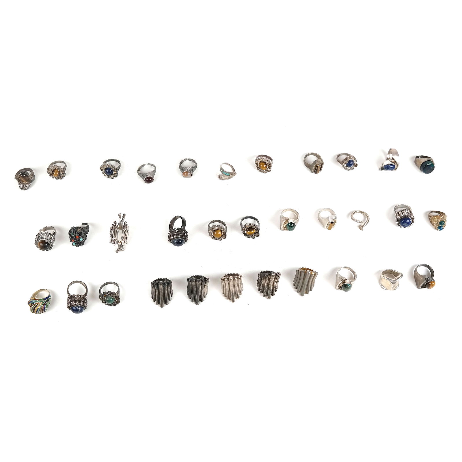 Lot of 33 Sterling Silver Rings (1 of 16)