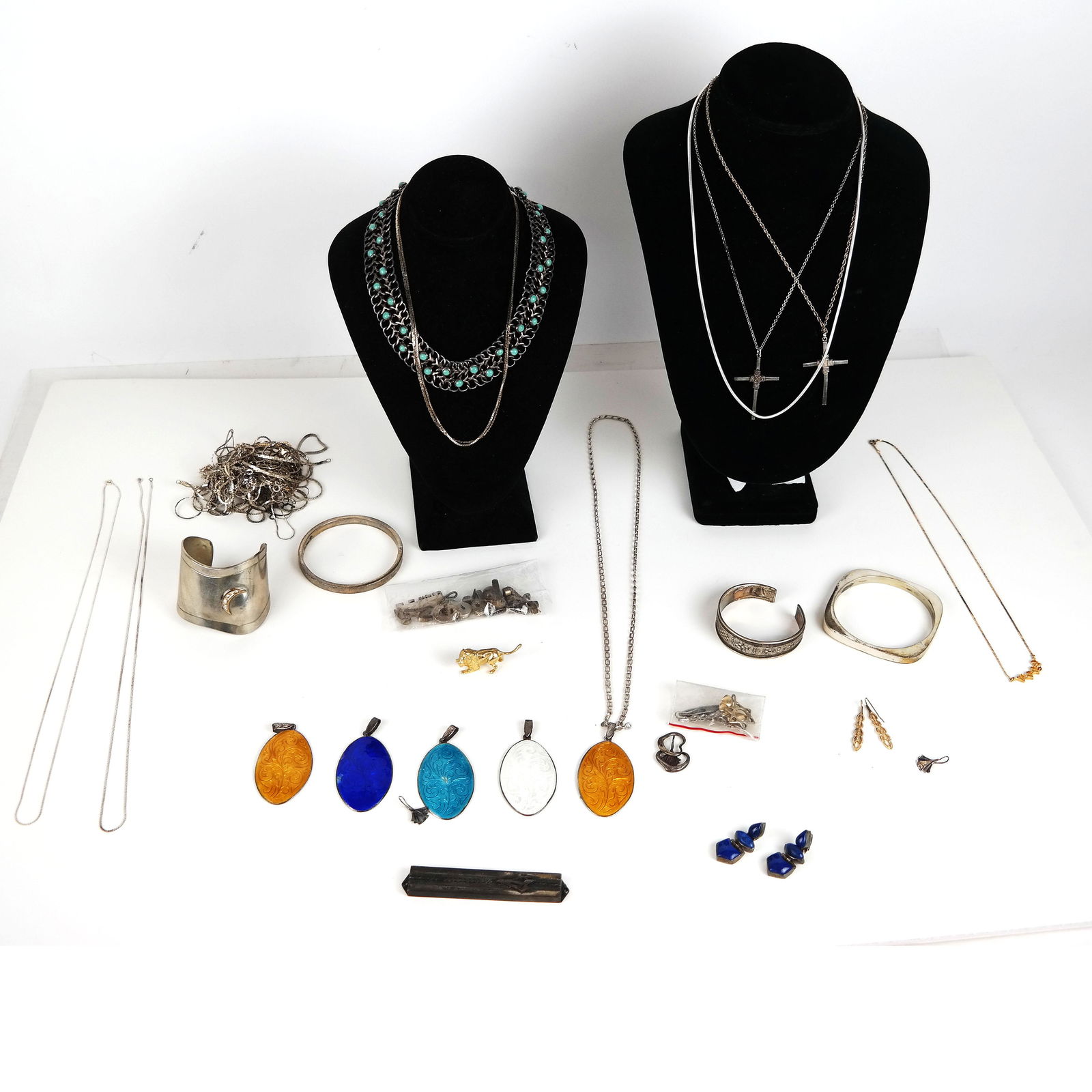 Lot of Sterling Silver Jewelry (1 of 6)