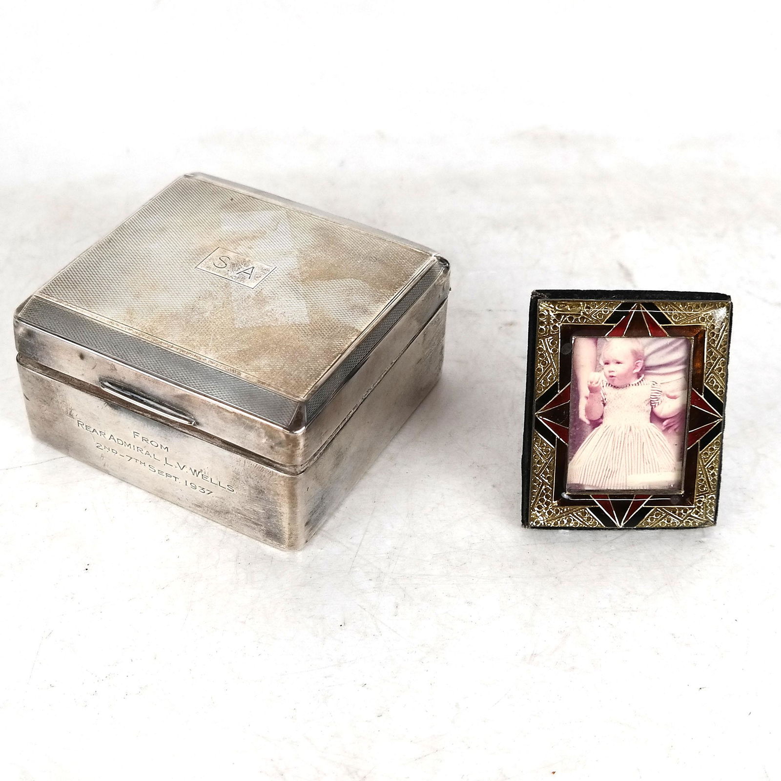 English Sterling Silver Trinket Box (1 of 8)