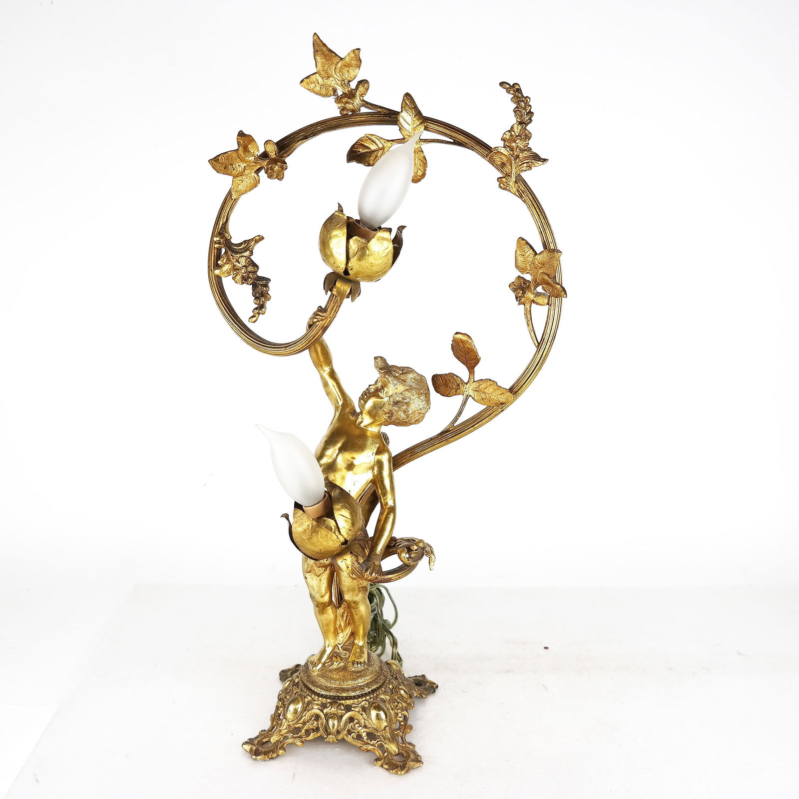 Bronze Cherub Lamp (1 of 5)