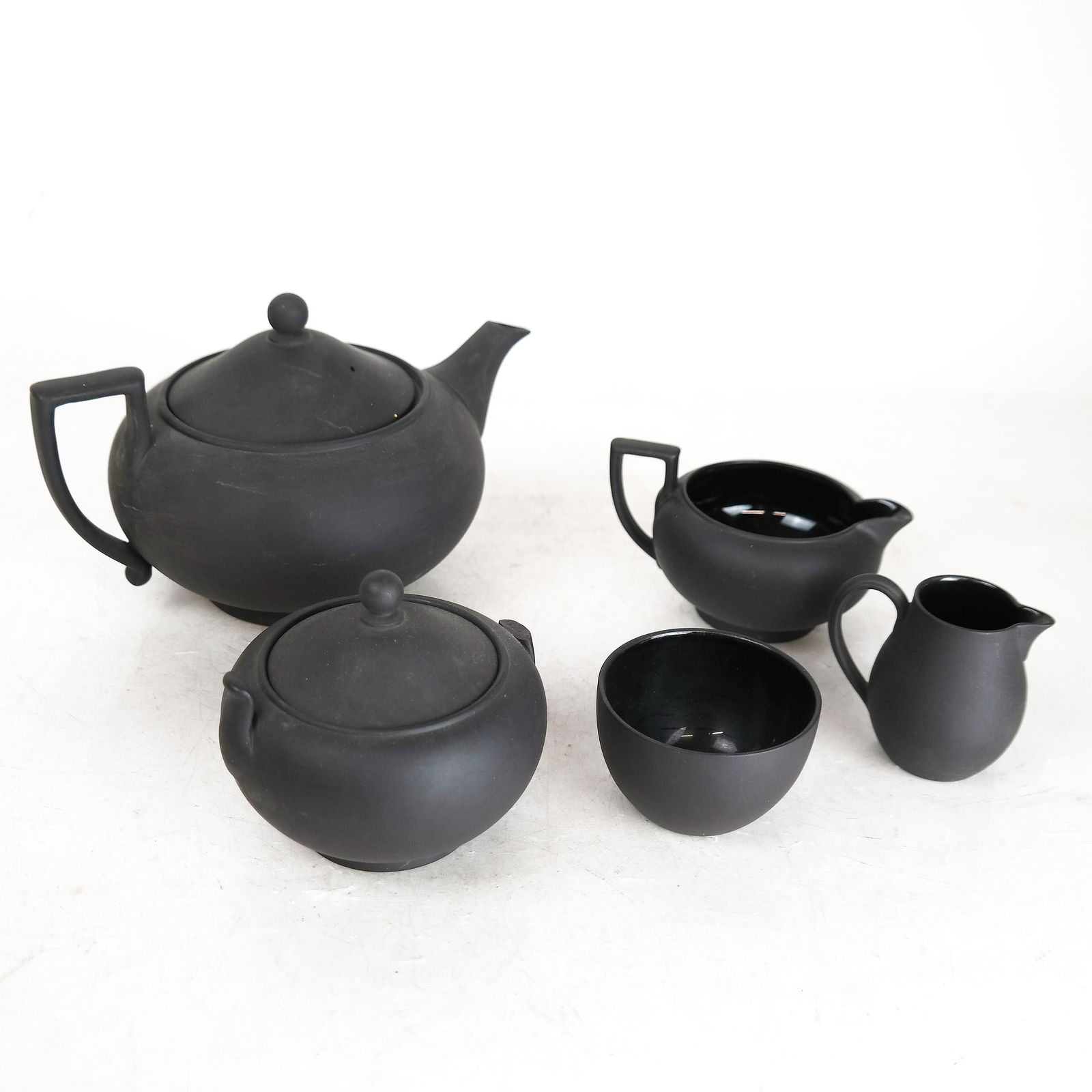 5-Piece Wedgwood Tea Service (1 of 16)