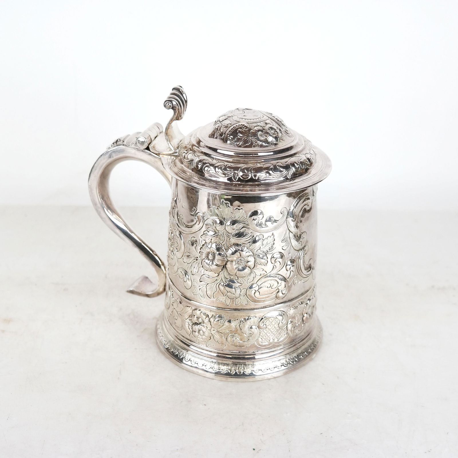 18th C. English Britannia Silver Tankard (1 of 7)