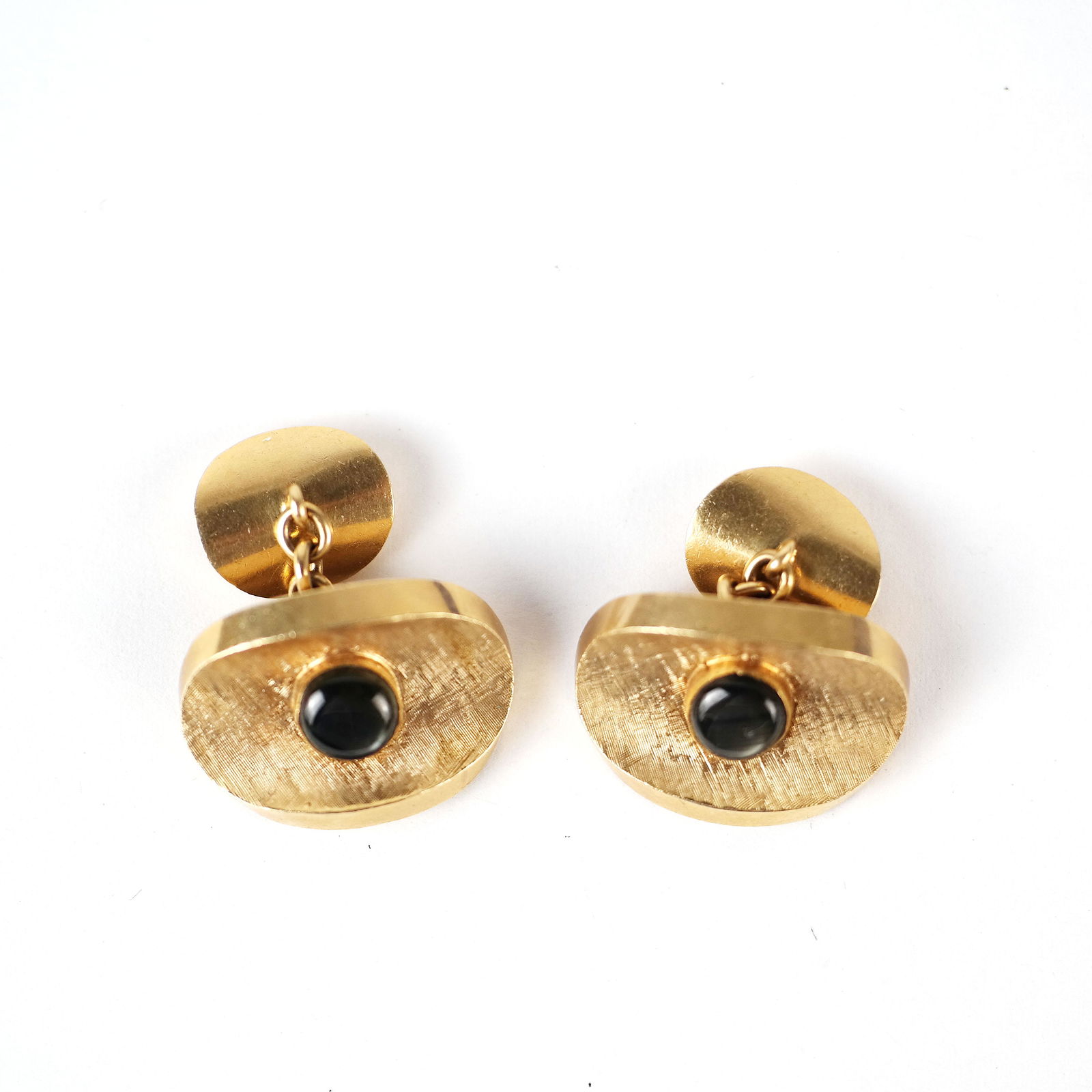 Pair of 14K Gold & Sapphire Men's Cufflinks (1 of 5)