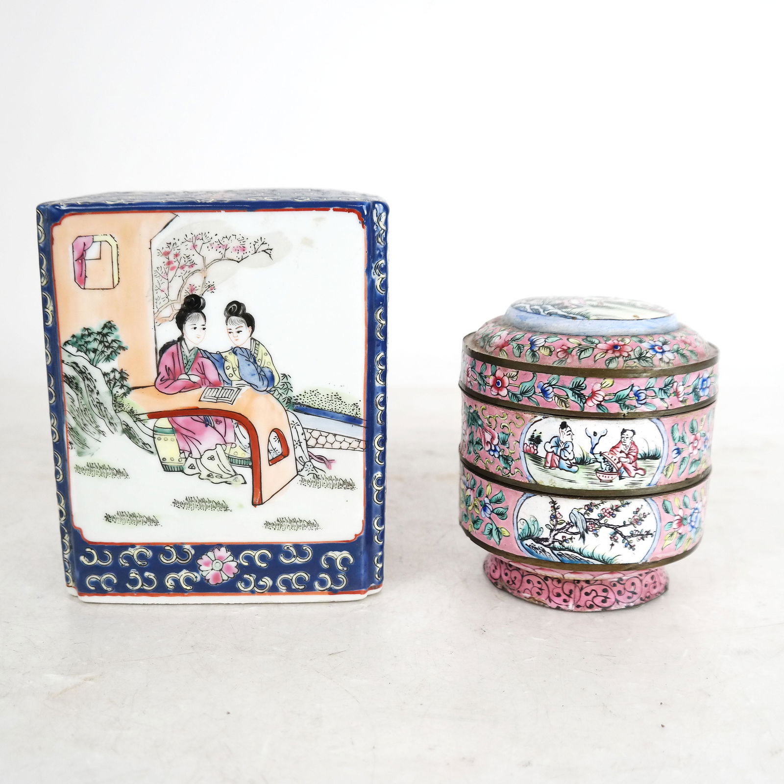 Bon Bon Box, & Box-Form Vase (1 of 16)