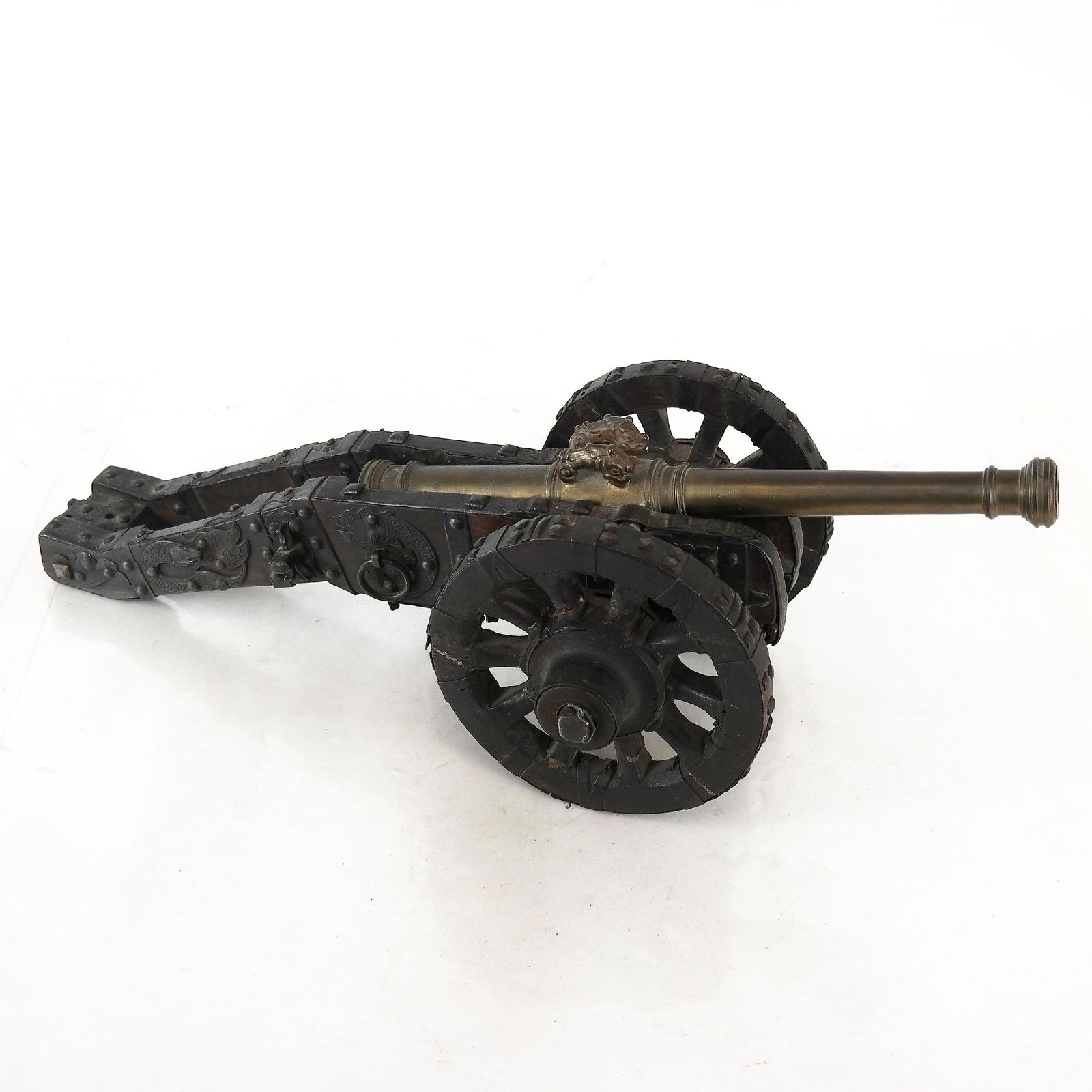 Iron Mounted Wood & Brass Model of Cannon (1 of 9)
