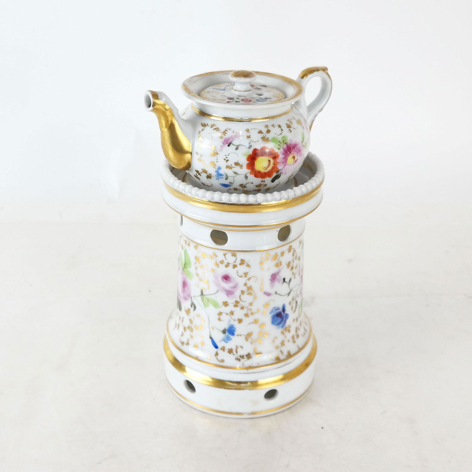 Continental Porcelain Teapot and Stand (1 of 12)