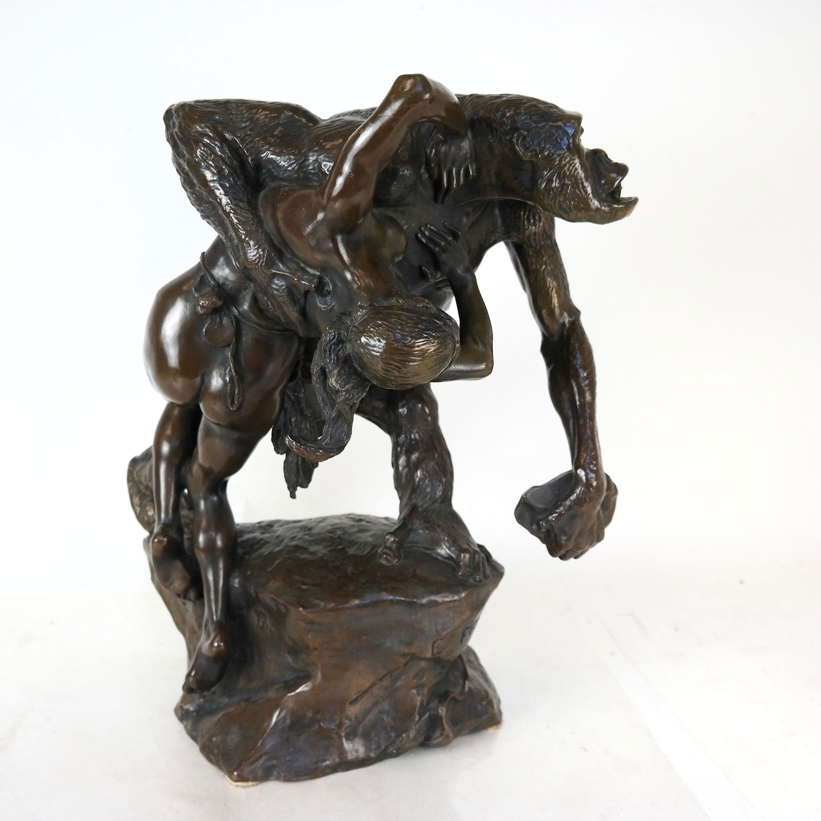 Emmanuel FREMIET: Gorilla & Lady -Bronze Sculpture (1 of 14)