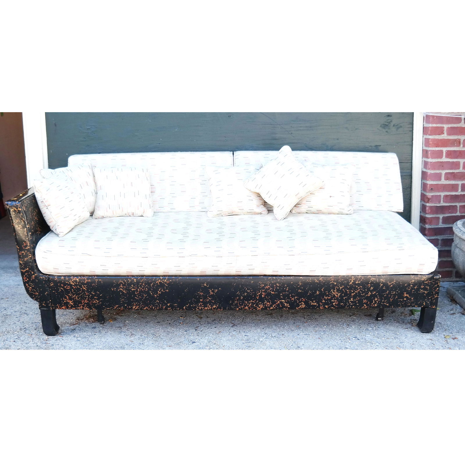 Modern Recamier / Daybed (1 of 15)