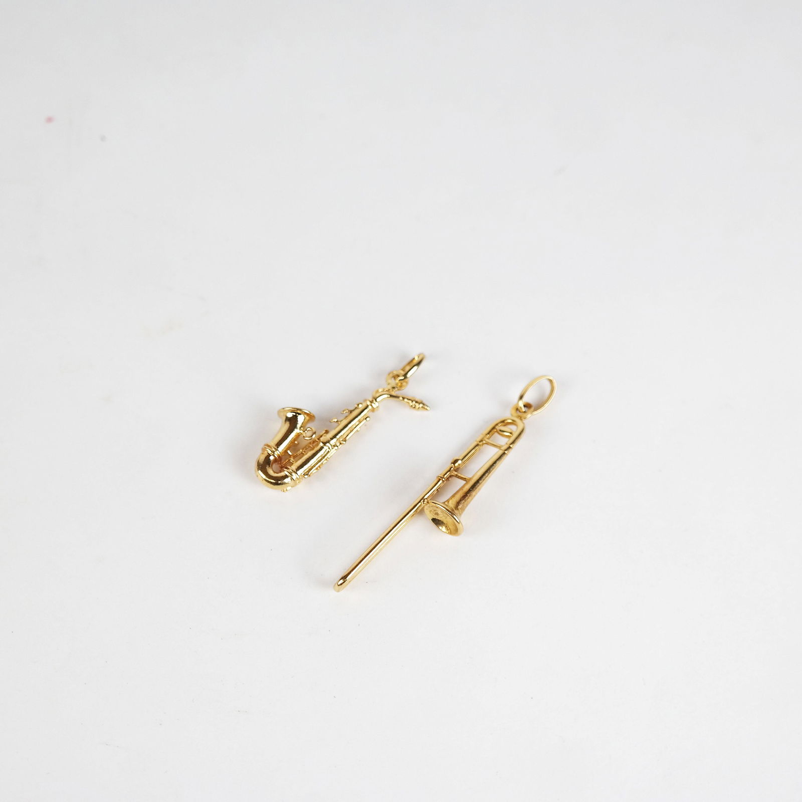 Two 18K Gold Charm Pendants (1 of 5)
