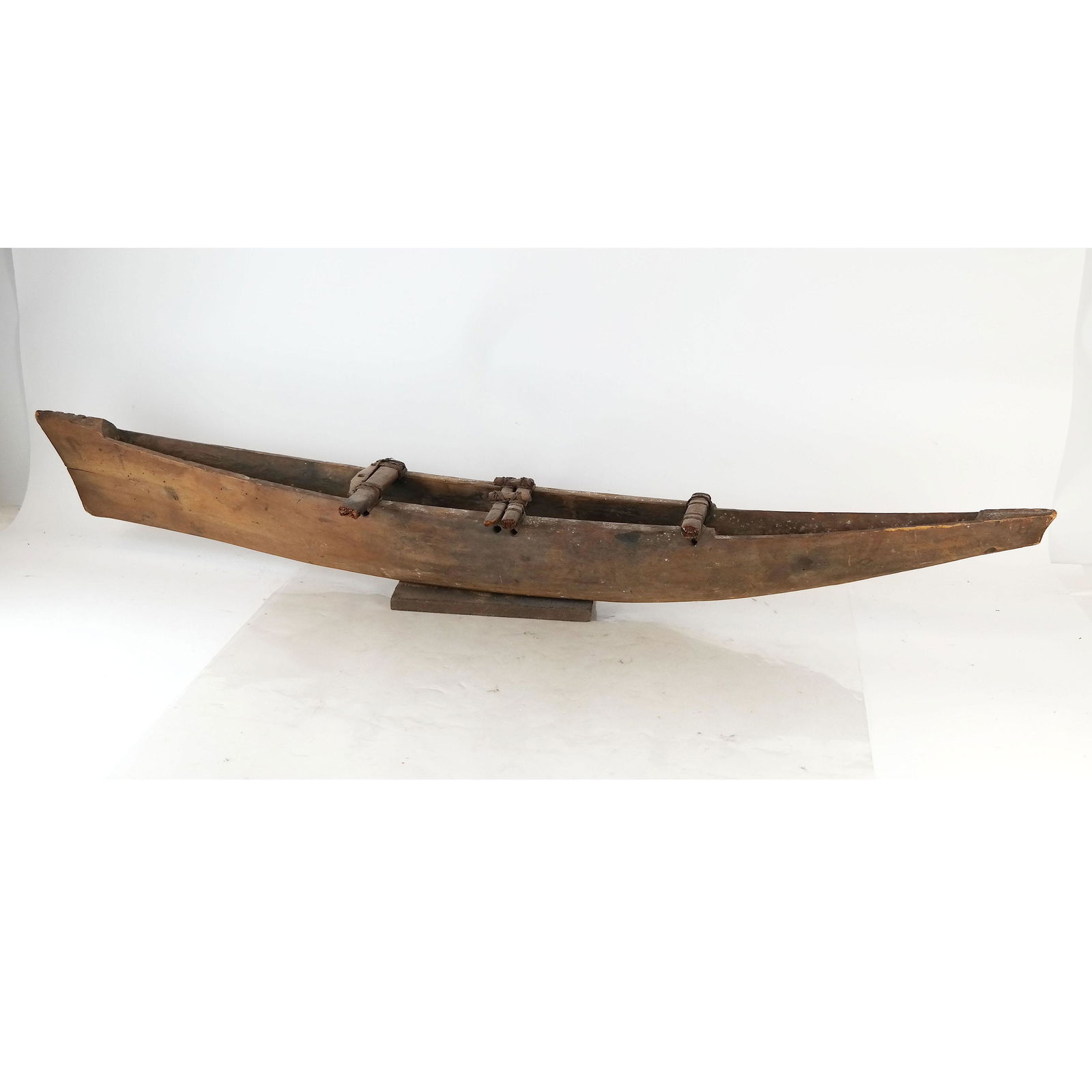 Antiqued Primitive Ship Hull Model (1 of 7)