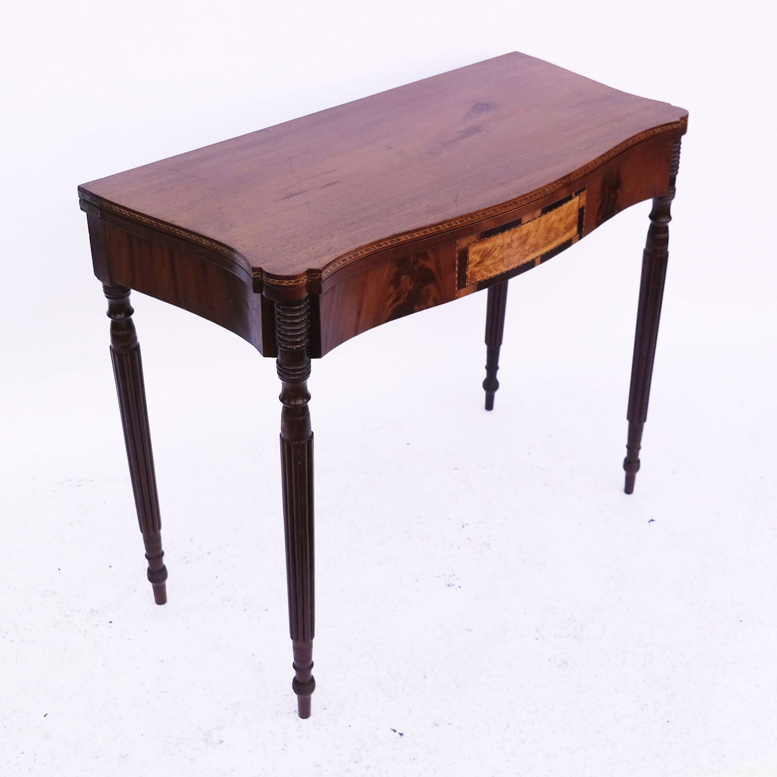 Mahogany Folding Top Games Table (1 of 8)