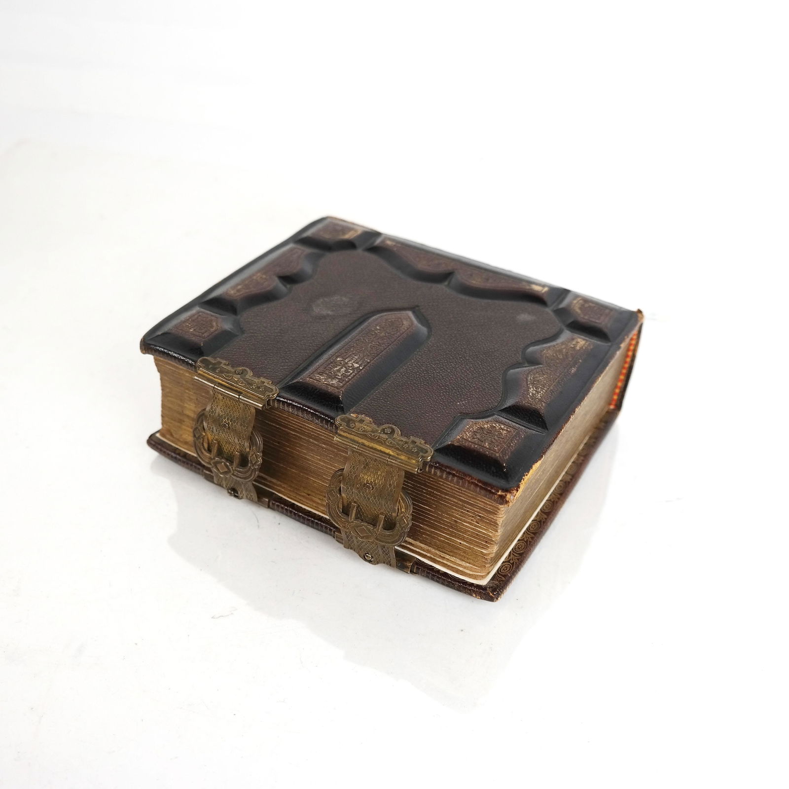 19th C. Photo Album (1 of 7)