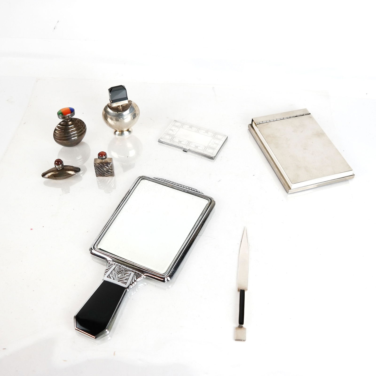 8 Sterling and Metal Vanity Articles (1 of 7)