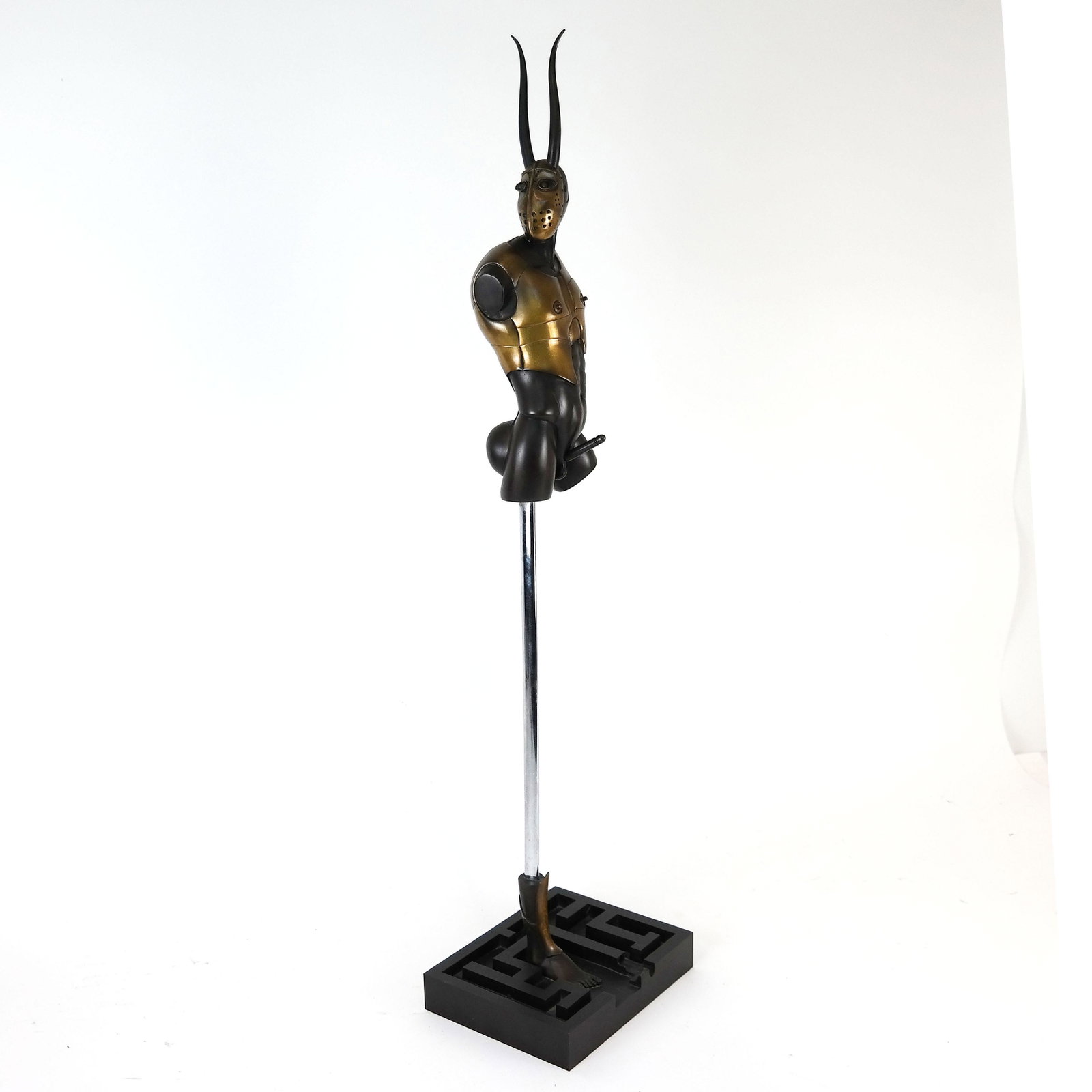 Paul WUNDERLICH: Minotaur - Bronze: Bronze sculpture in 1977 limited edition #257/2000, comes with a detachable penis in a box, accompanied by a promotion booklet with production specs. Provenance: From the Estate of NYC Art Dealer and 