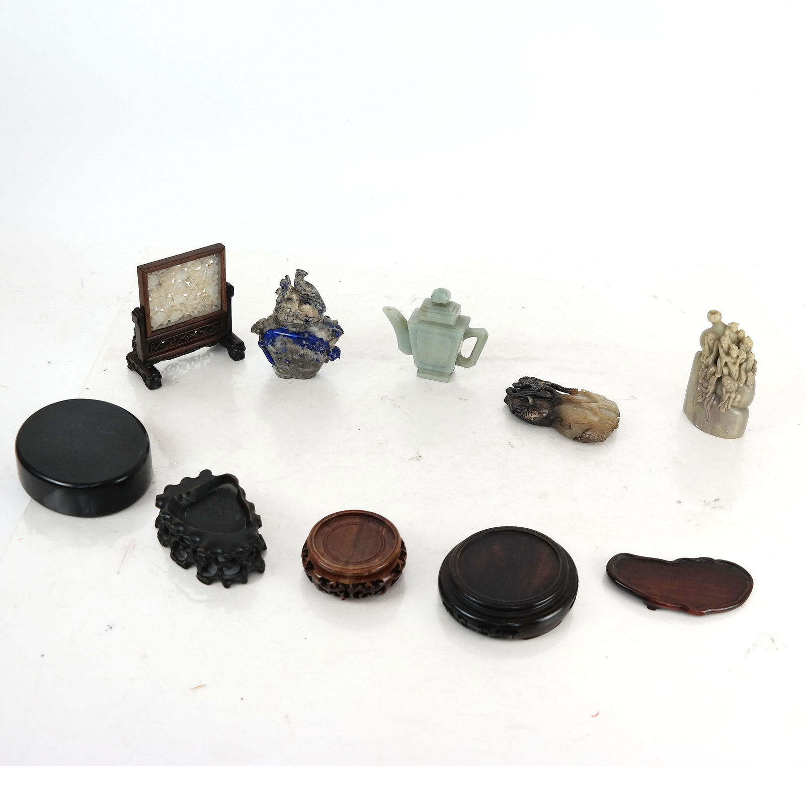 5 Asian Hardstone Articles (1 of 12)