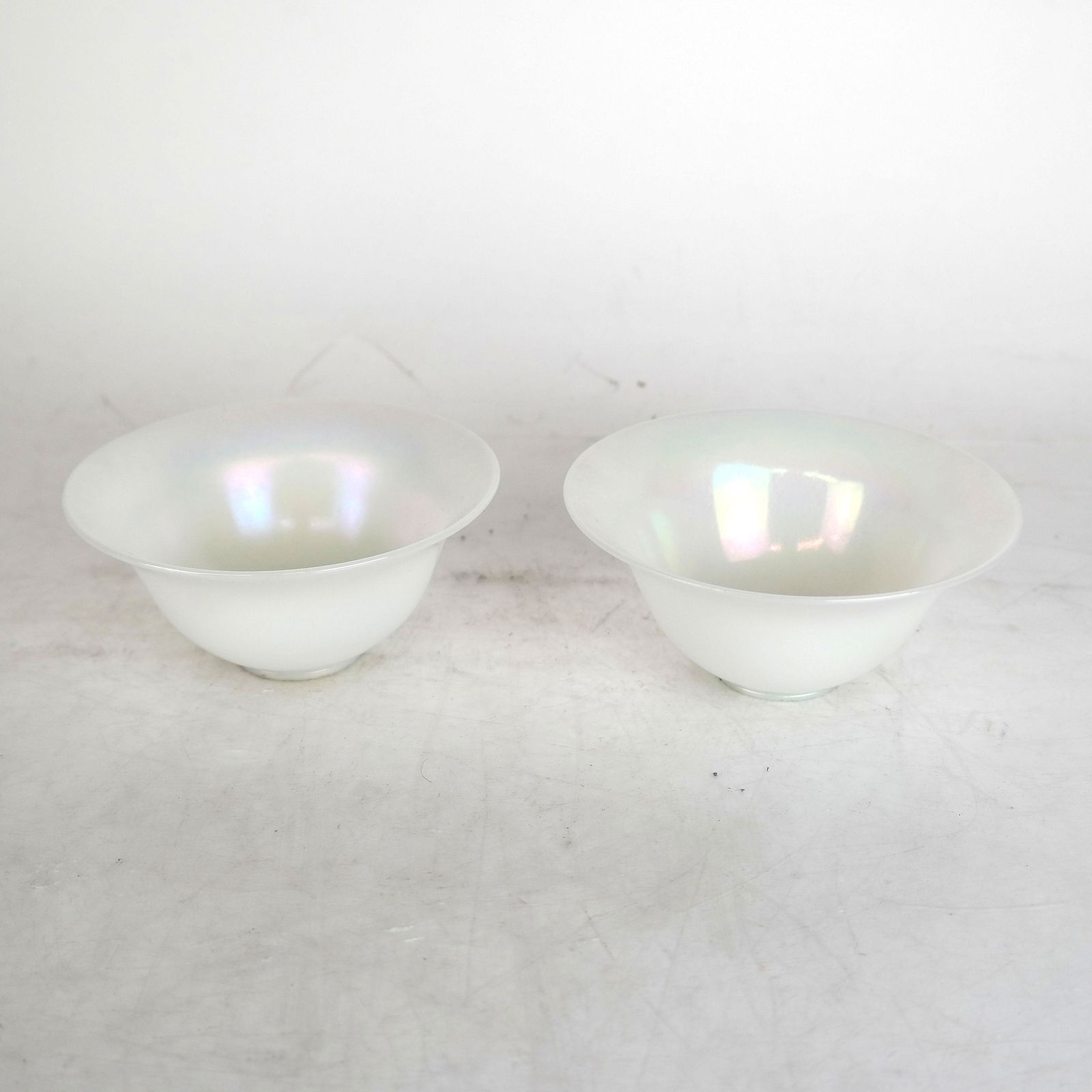 Pair Steuben Aurene Small Bowls (1 of 9)