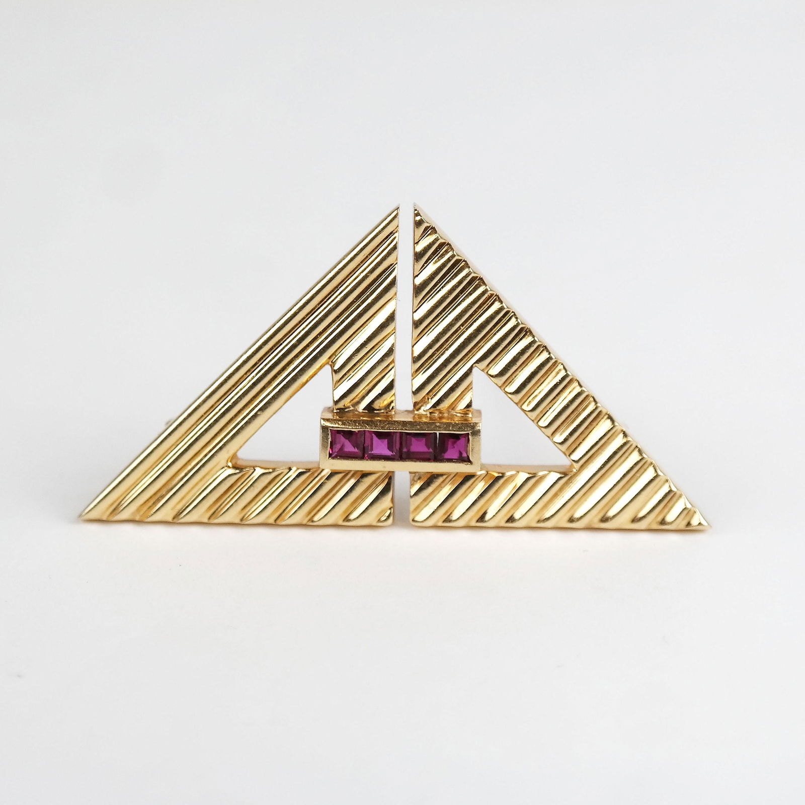 Tiffany & Co. Ruby and Gold Brooch (1 of 7)