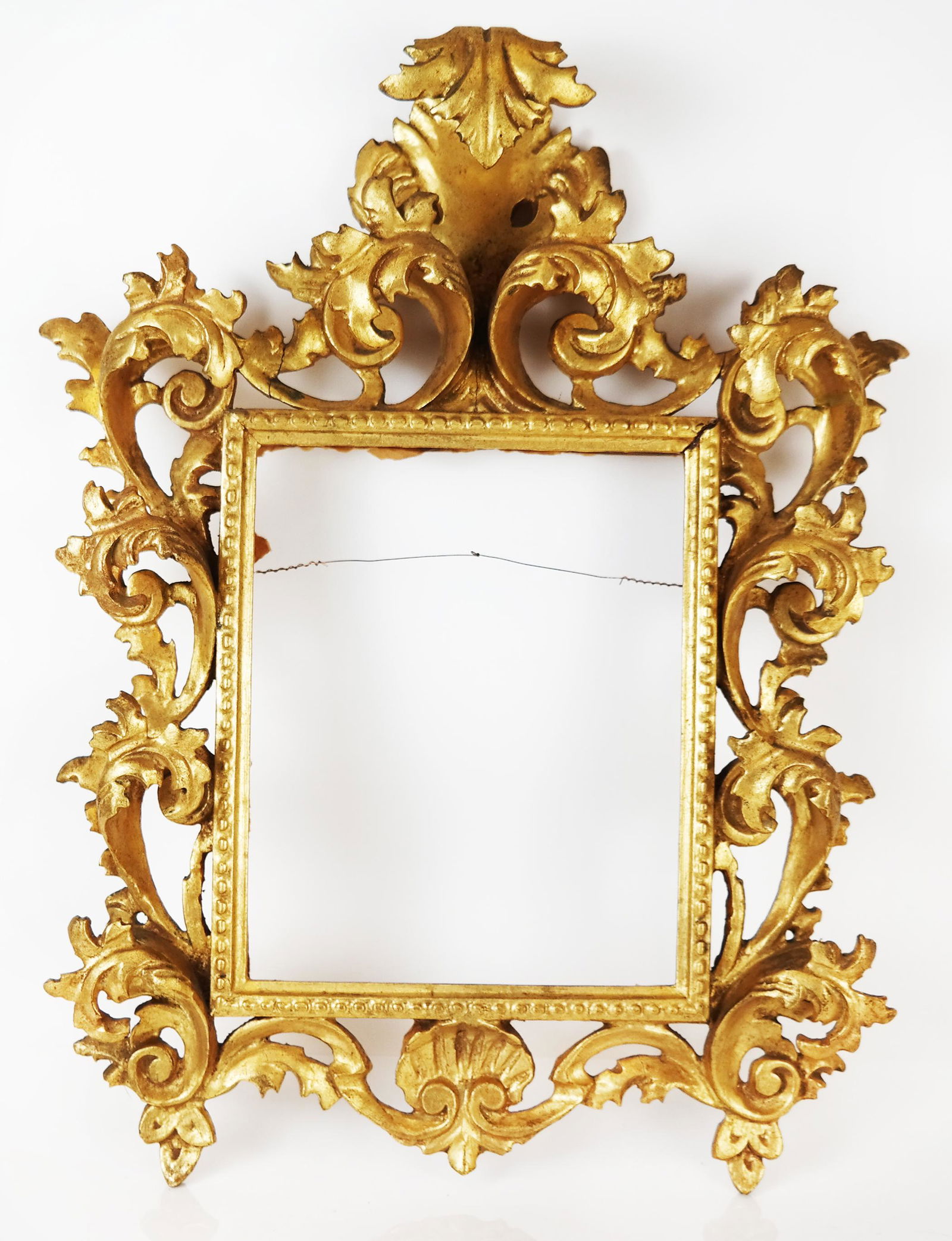 Italian Carved Gilt Wood Frame (1 of 8)