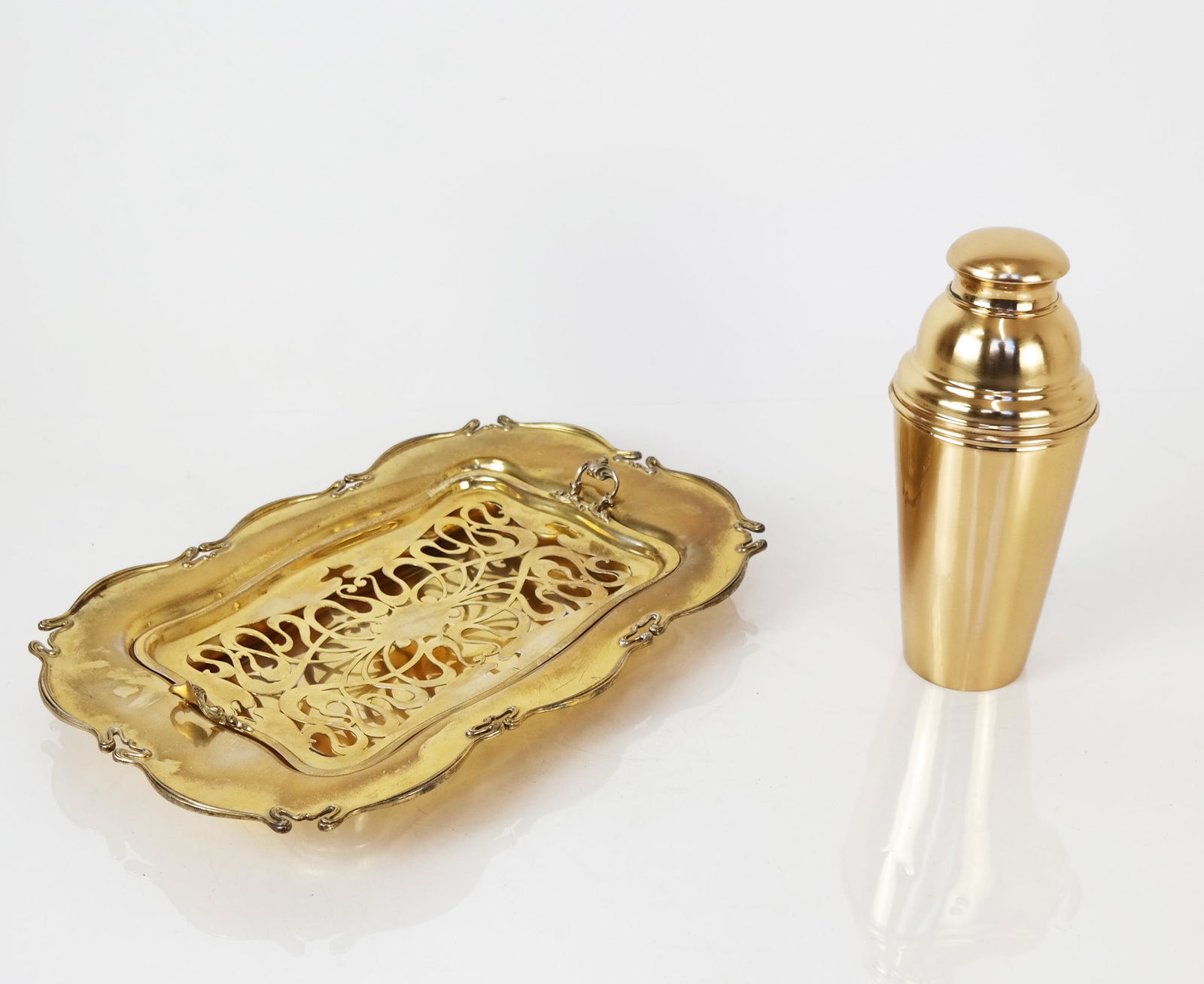 Gilt Silver Cocktail Shaker & Asparagus Tray (1 of 11)