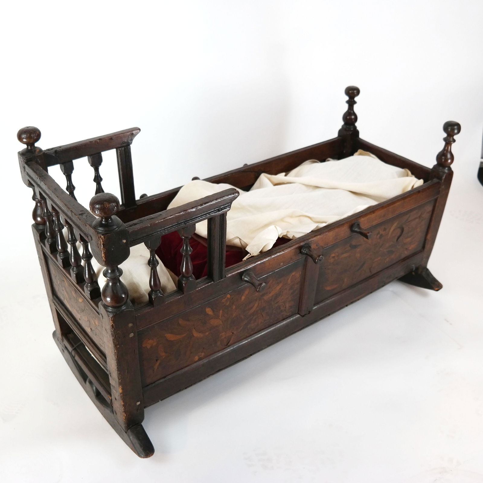 Charles II Oak & Marquetry Cradle (1 of 10)