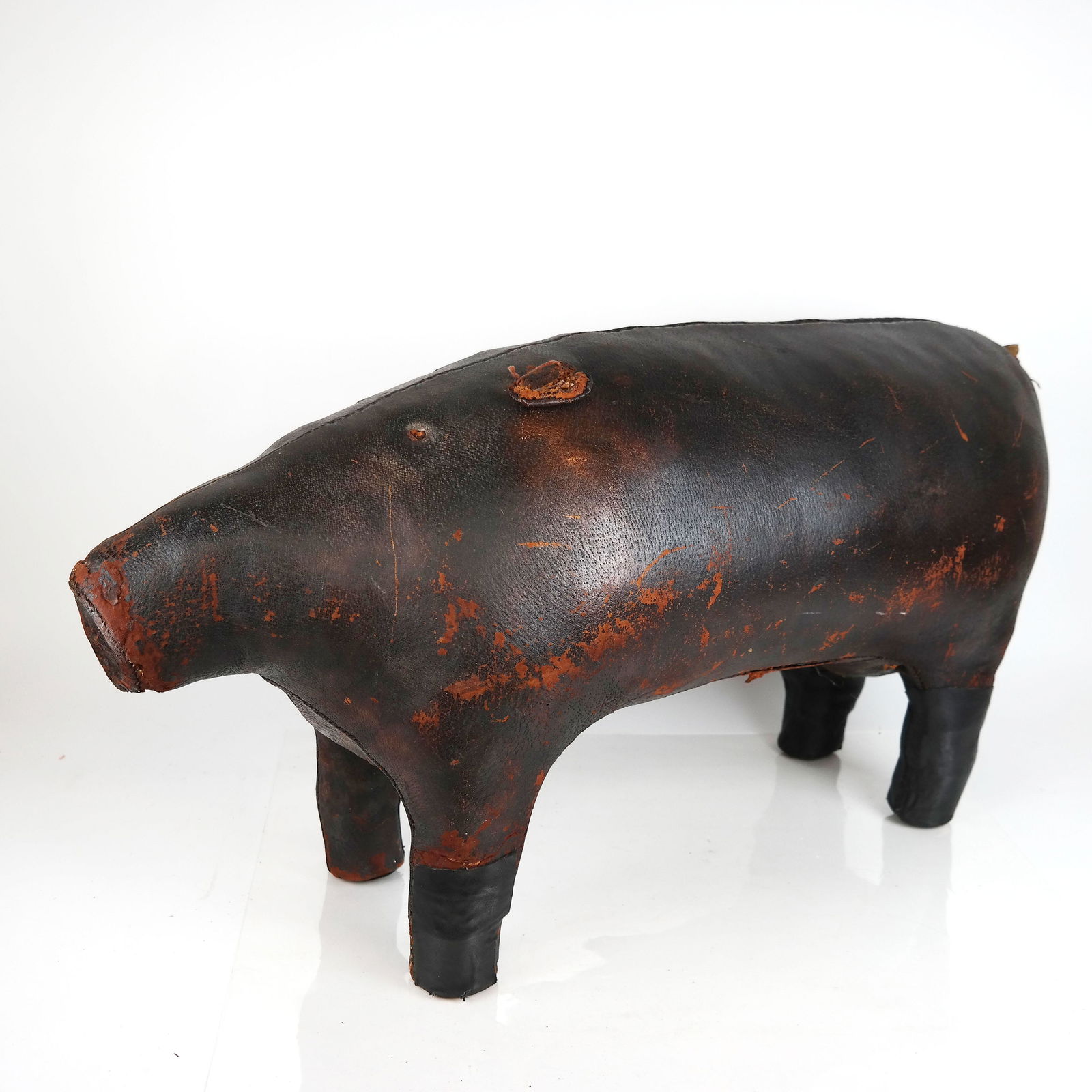 Abercrombie & Fitch Leather Pig by Omersa (1 of 9)