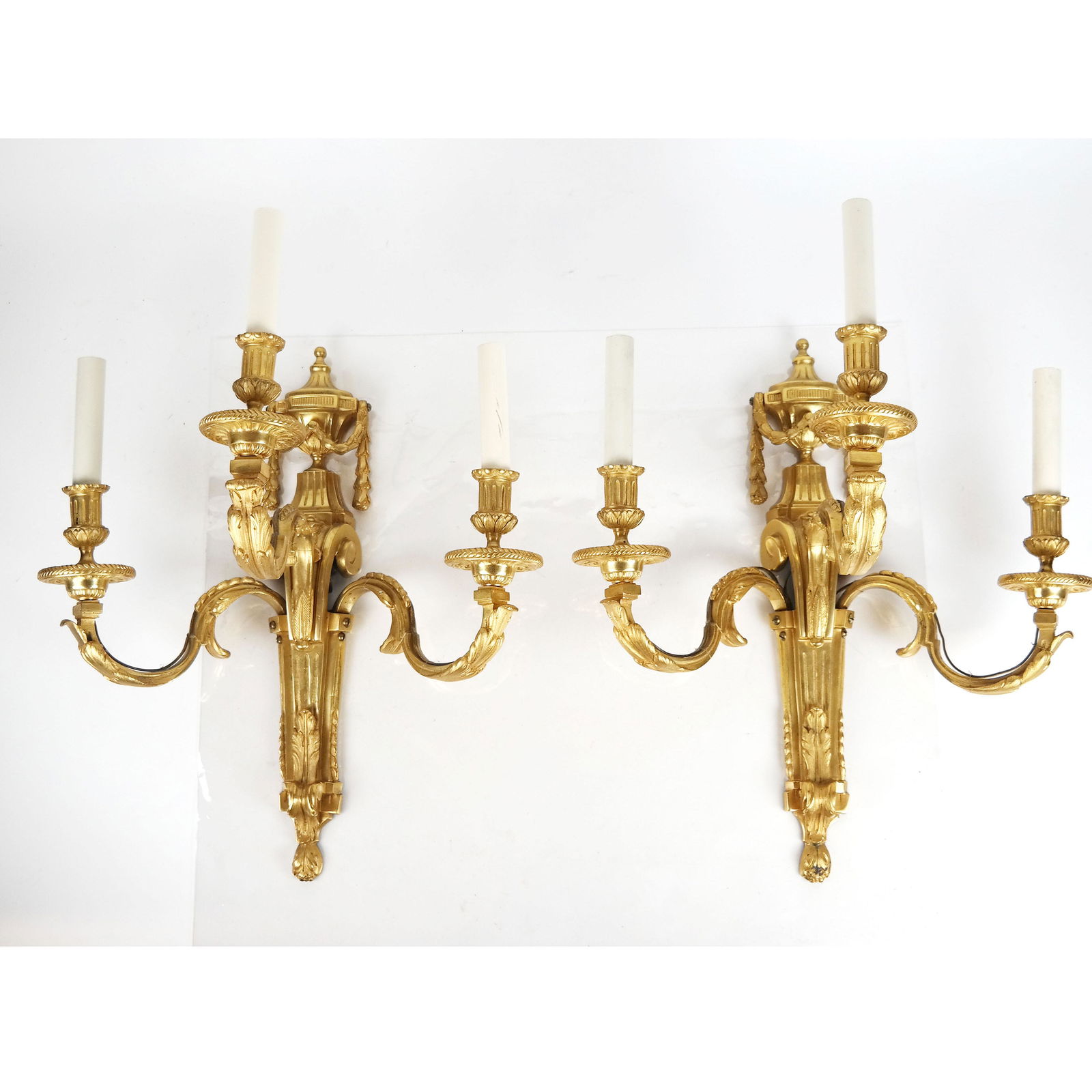 Pair of 20th C. French Gilt Bronze Wall Lights (1 of 11)