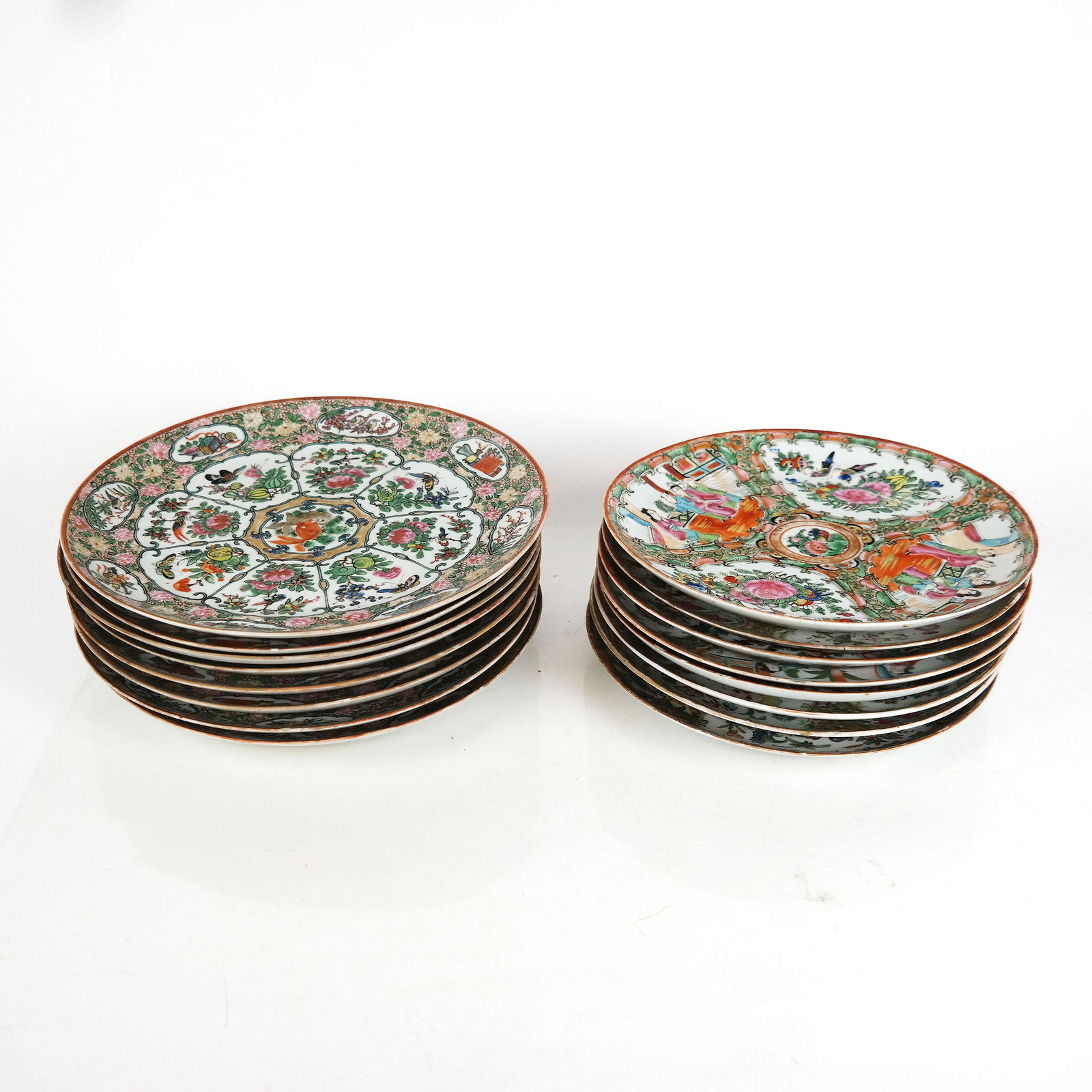 Lot of 16 Chinese Rose Medallion Plates (1 of 14)