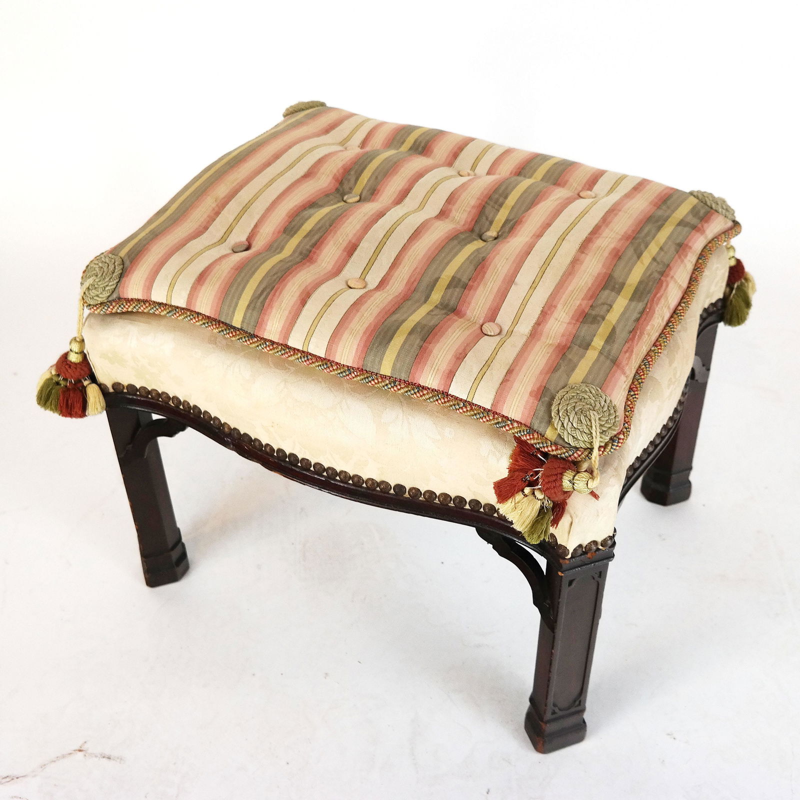 Chippendale-Style Bench (1 of 6)