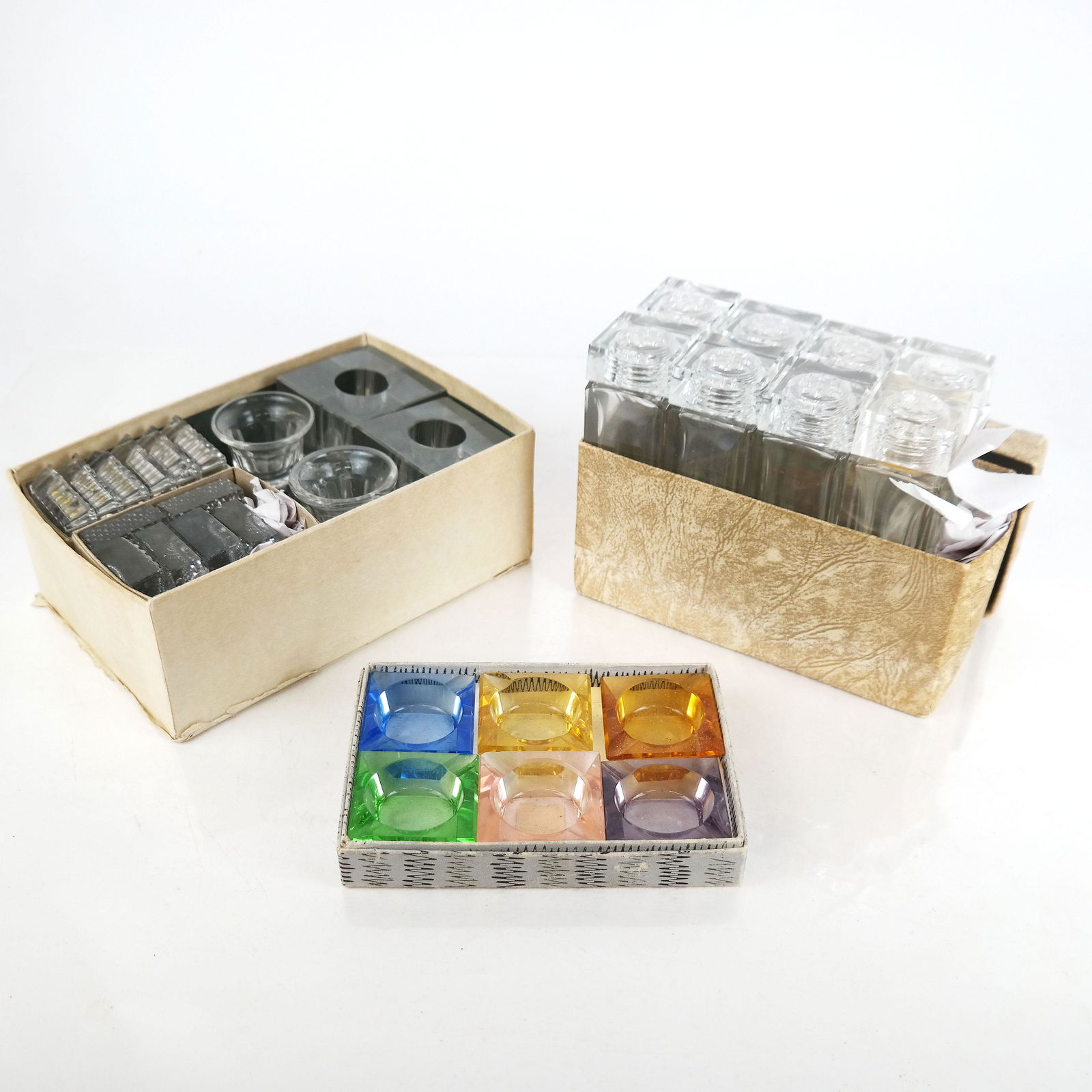 Assorted Clear and Colored Glass Items (1 of 11)