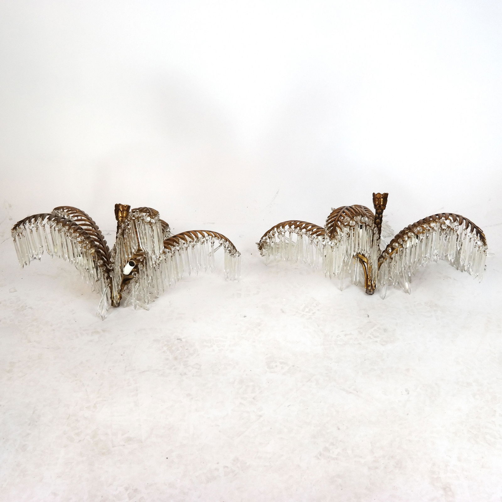 Pair of Partial Palm Tree Fixtures (1 of 12)