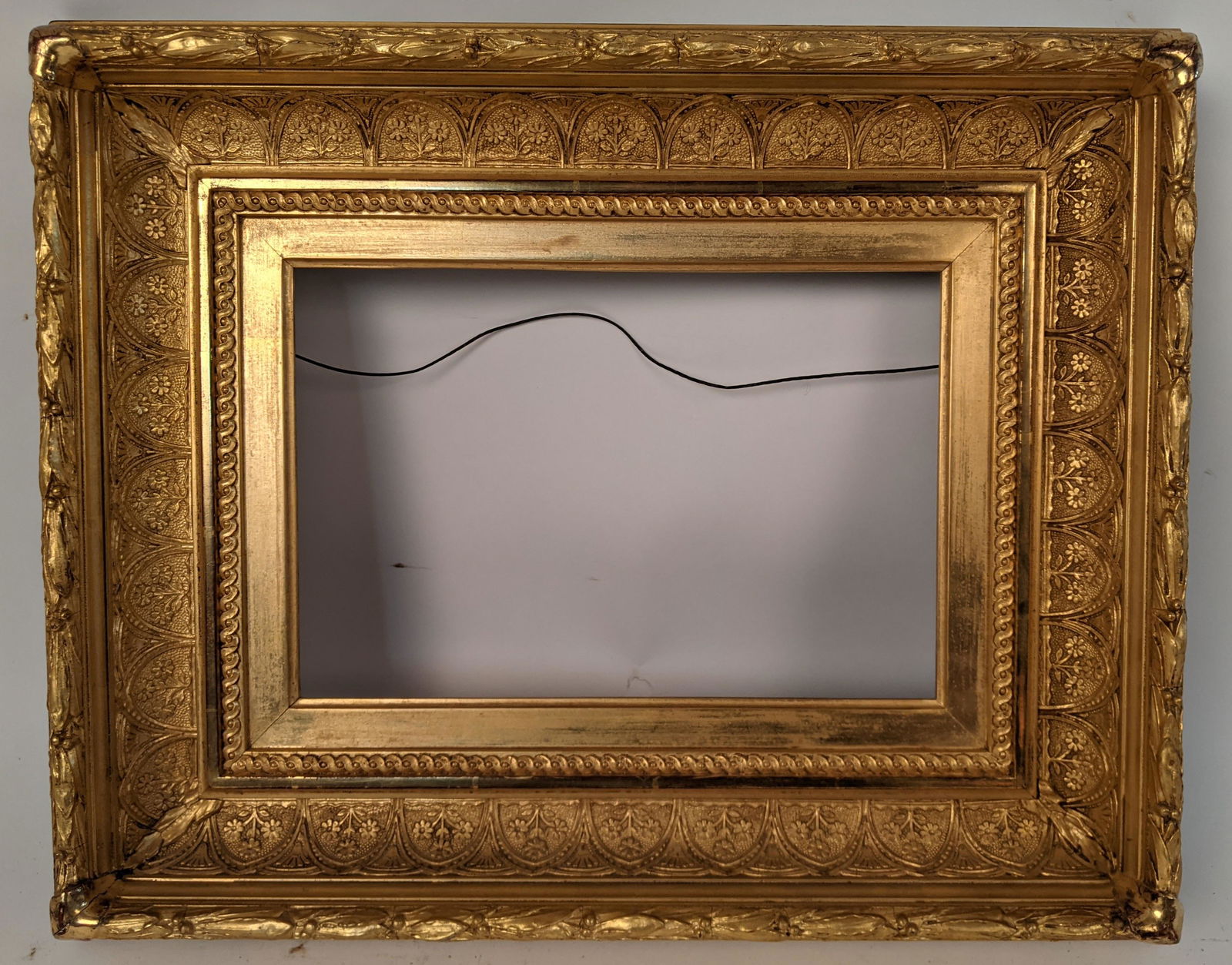 Antique American Gilt Carved Frame (1 of 9)