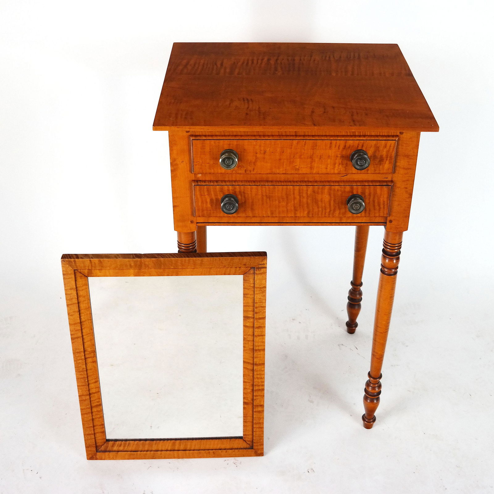 American-Style 2-Drawer Stand & Mirror (1 of 9)